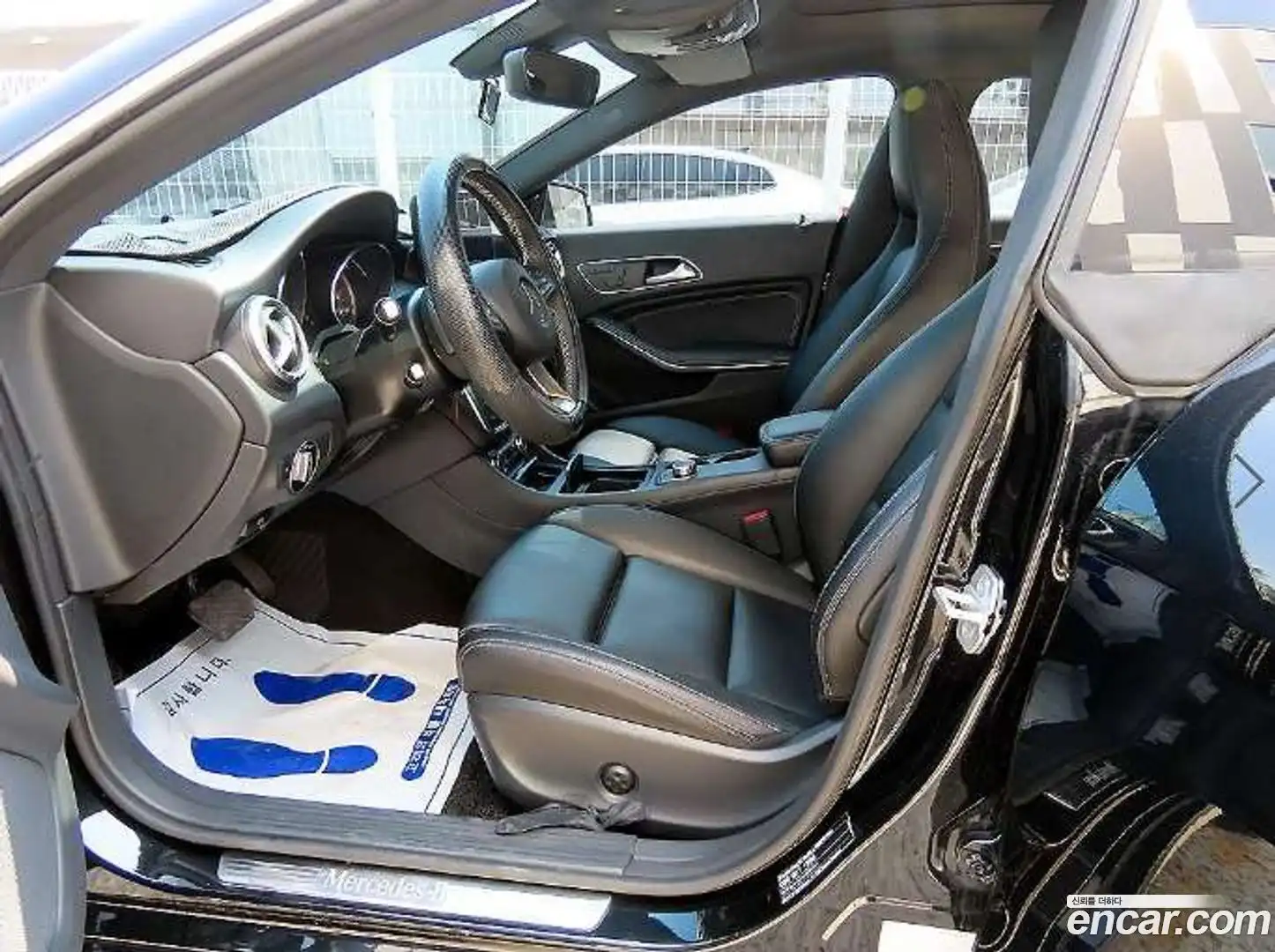 CLA-Class Mercedes-Benz 2015.11-OUTER-005