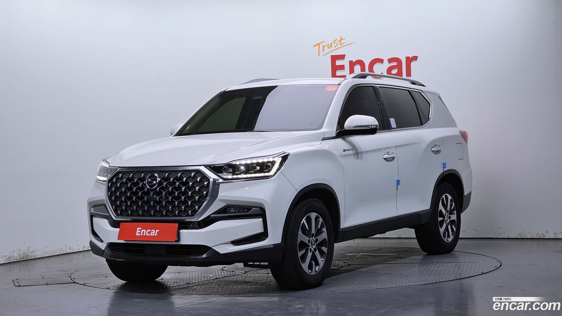 Main__Slider__Photo:Rexton KG Mobility 2021.5-0