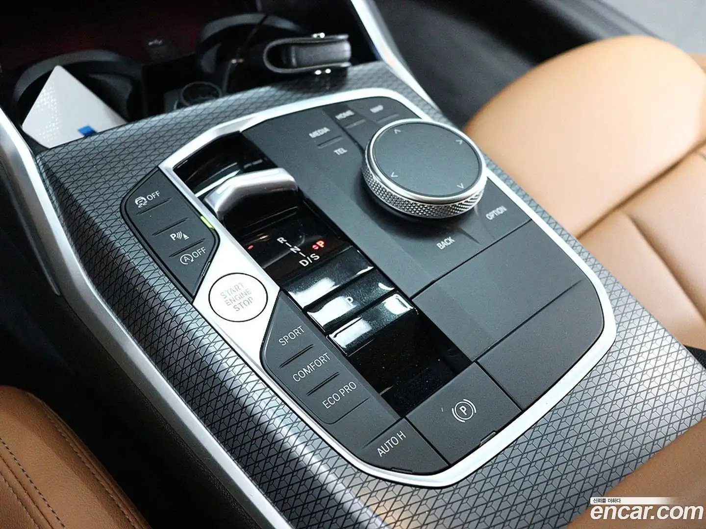 3-Series BMW 2023.3-INNER-009