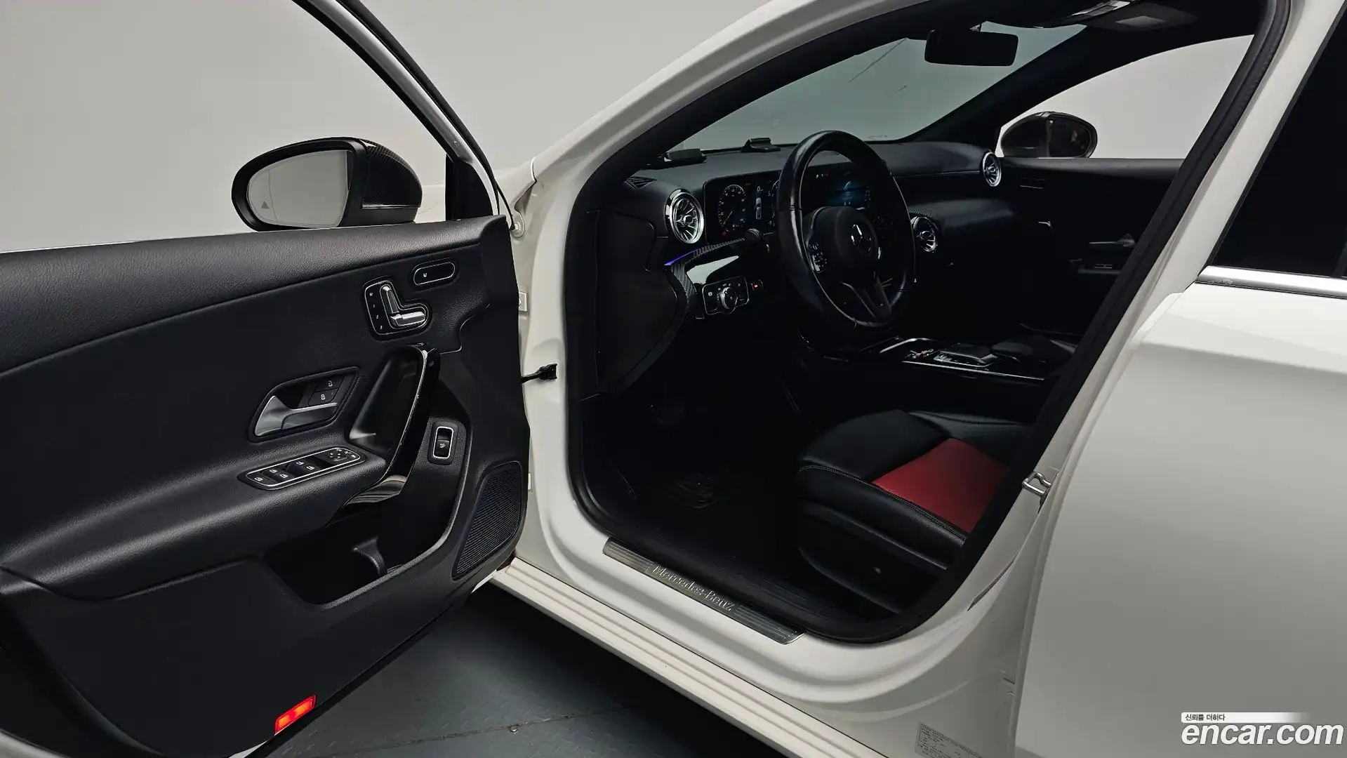 A-Class Mercedes-Benz 2020.7-INNER-010