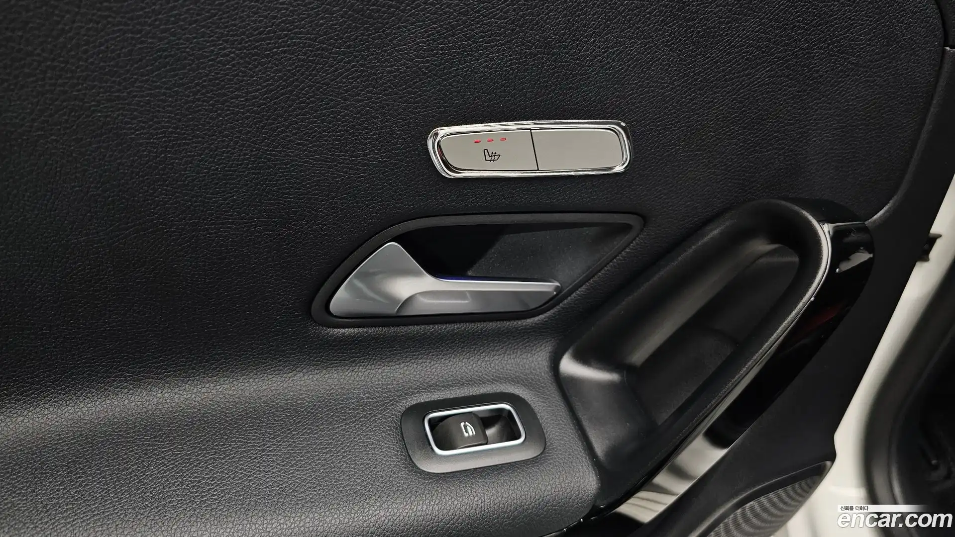 A-Class Mercedes-Benz 2020.7-OPTION-023