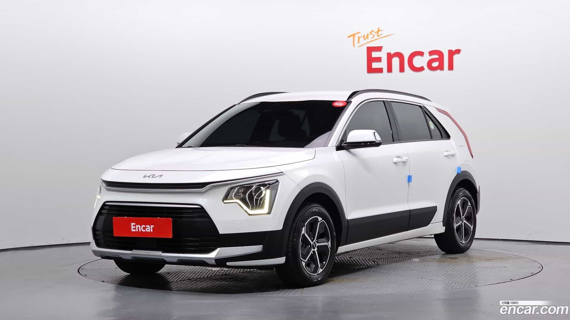 Niro Kia 2023.4-OUTER-001