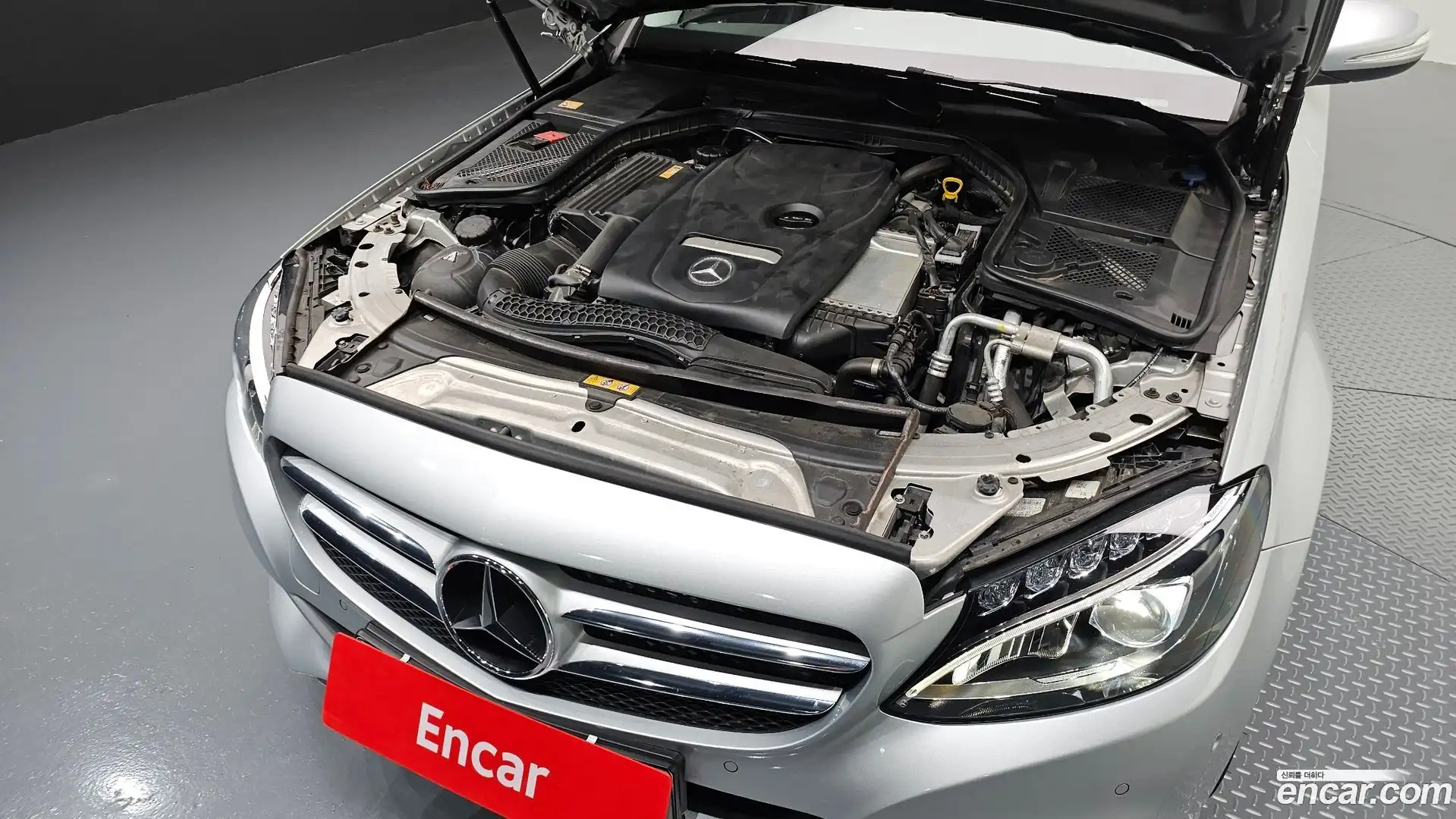 C-Class Mercedes-Benz 2015.3-OUTER-006