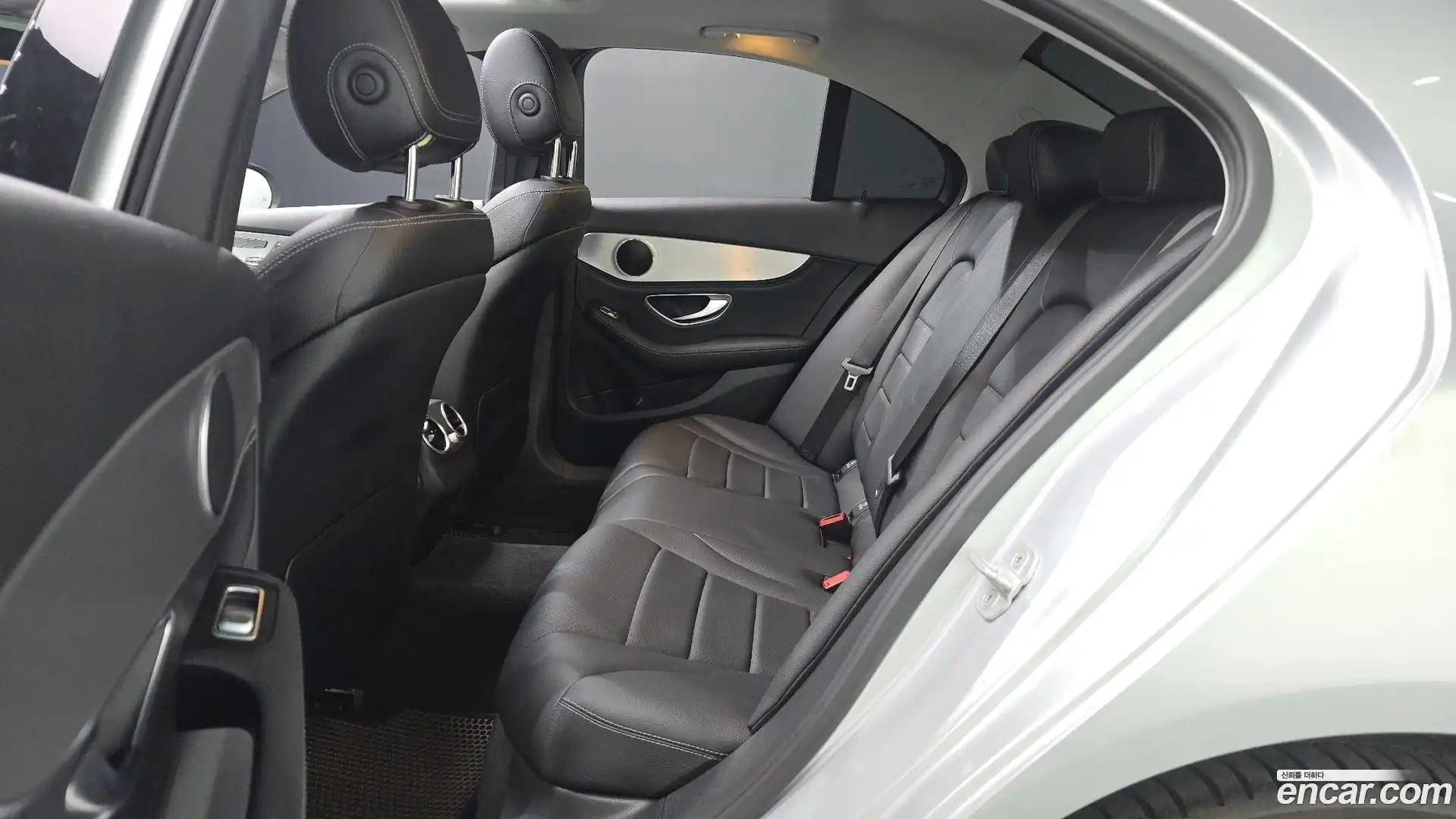 C-Class Mercedes-Benz 2015.3-OPTION-016