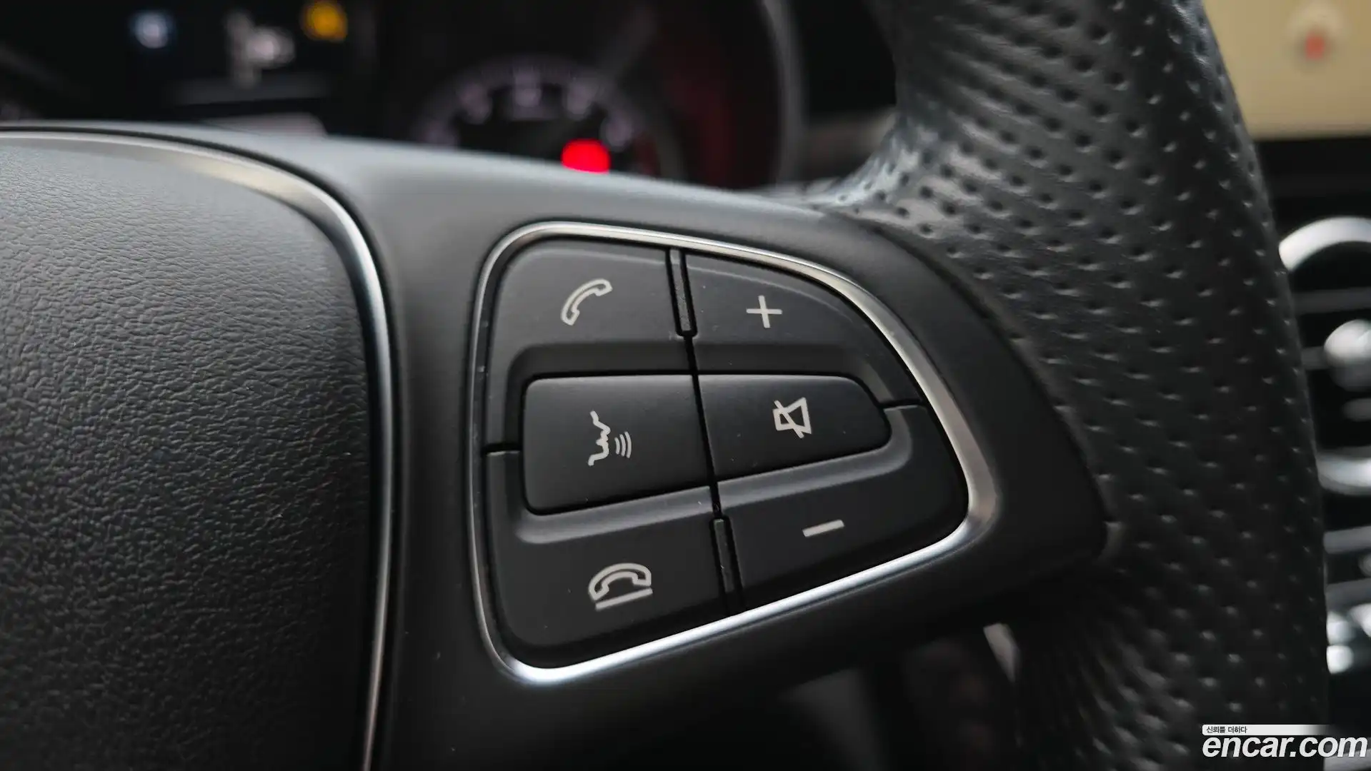 C-Class Mercedes-Benz 2015.3-OPTION-021
