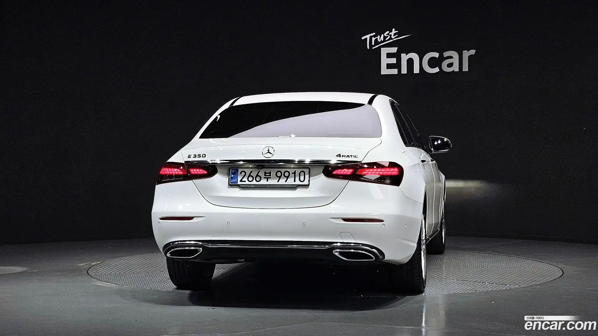 E-Class Mercedes-Benz 2020.11-OUTER-004