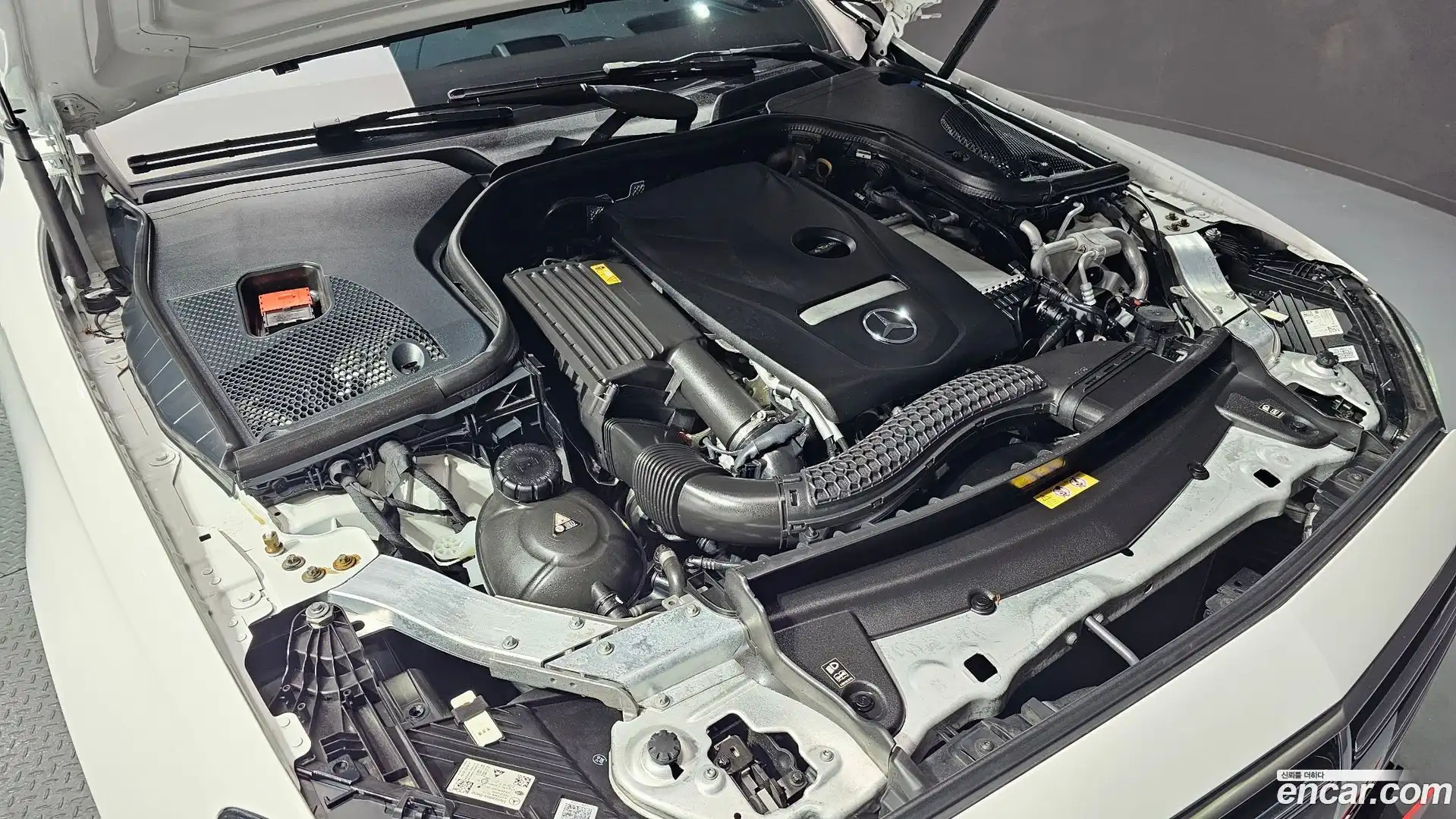 E-Class Mercedes-Benz 2020.11-OUTER-006