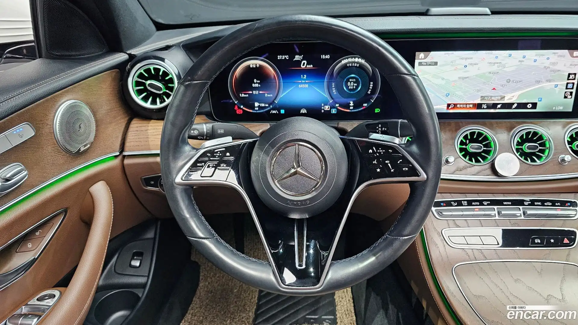 E-Class Mercedes-Benz 2020.11-OPTION-017