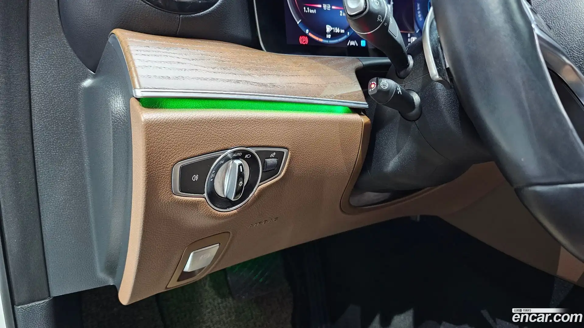 E-Class Mercedes-Benz 2020.11-OPTION-024