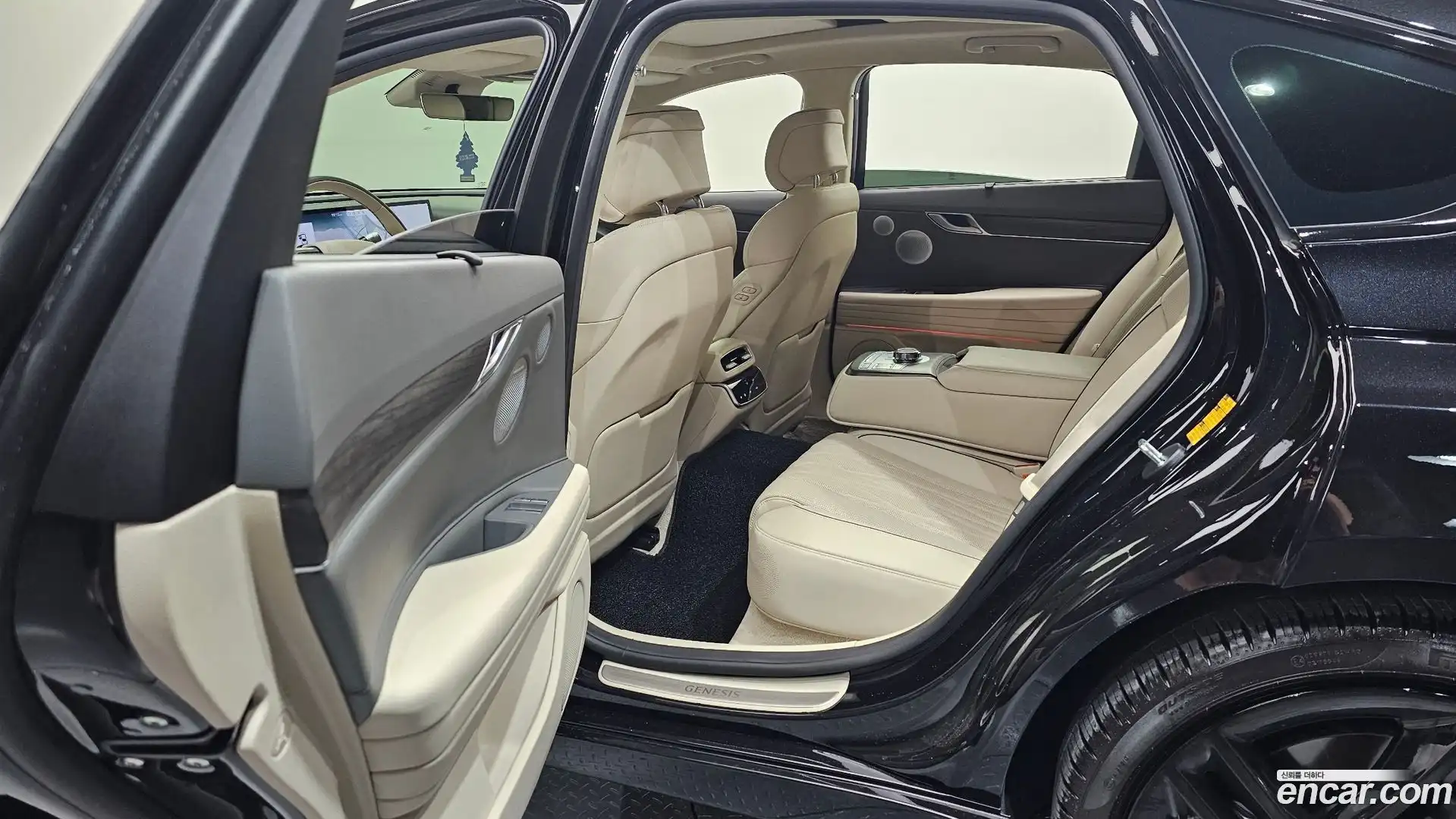 G80 Genesis 2024.3-INNER-036