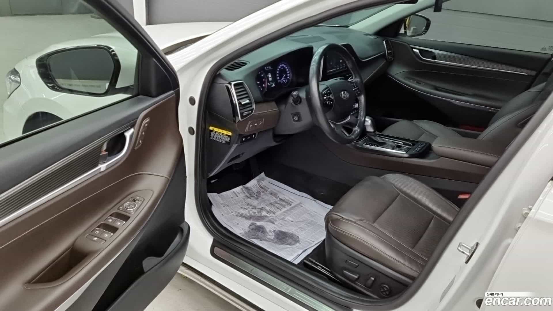 Grandeur Hyundai 2019.3-INNER-007
