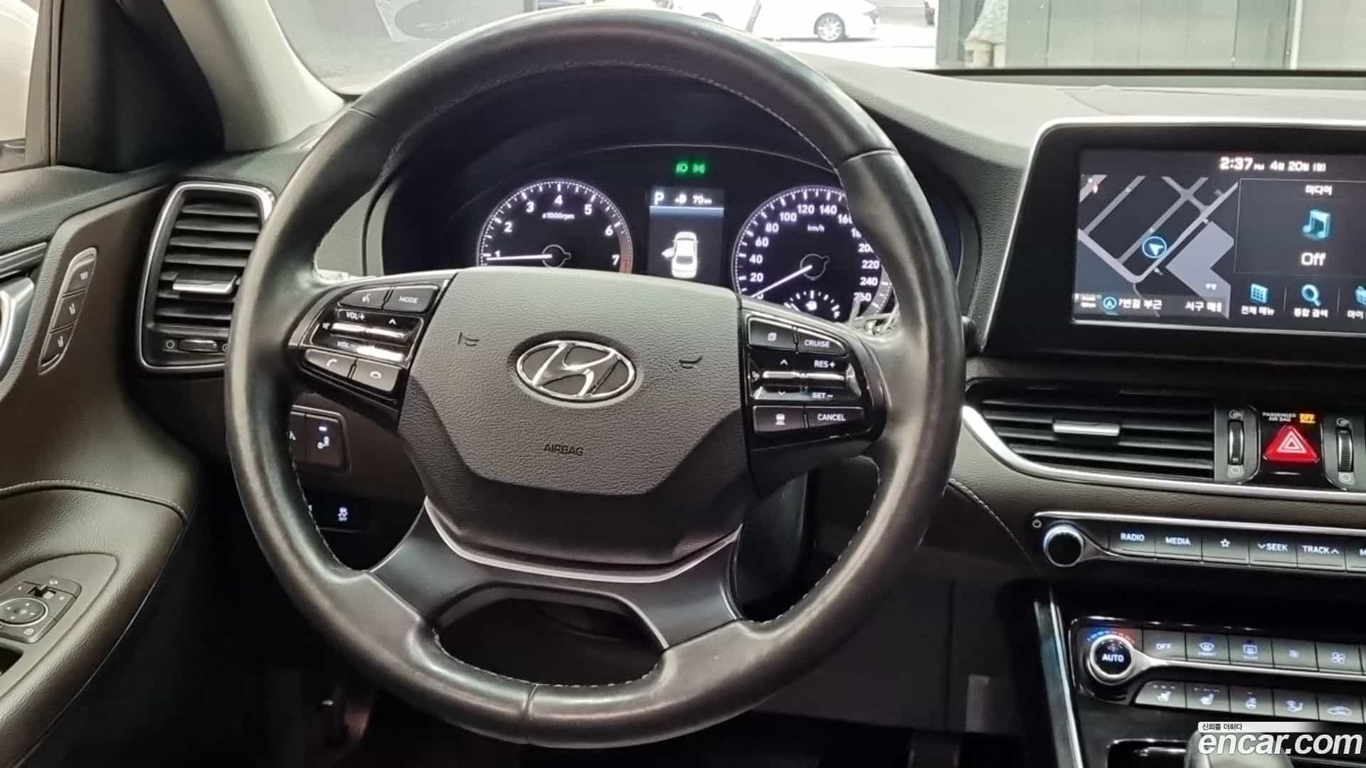 Grandeur Hyundai 2019.3-INNER-009