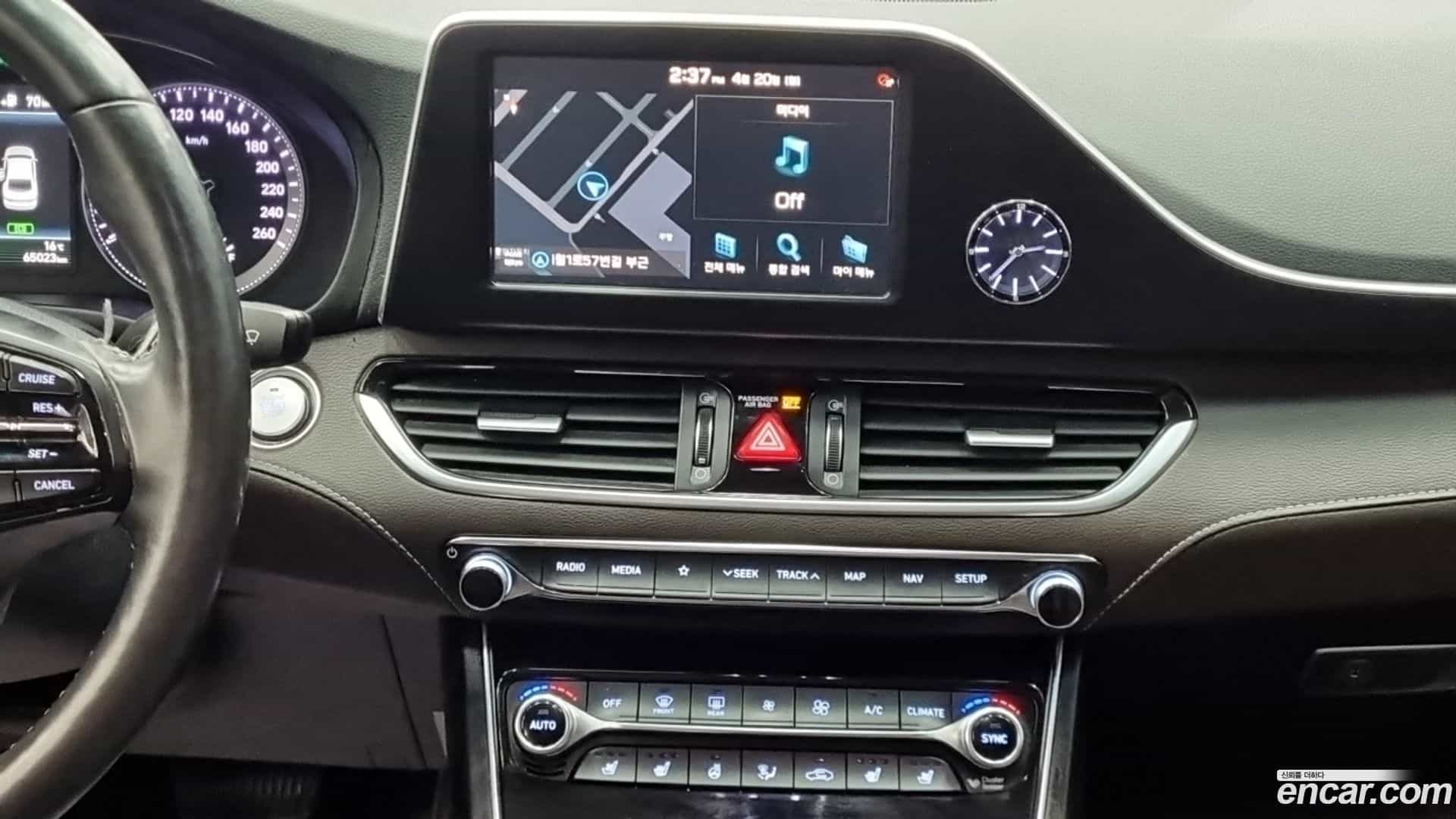 Grandeur Hyundai 2019.3-INNER-010