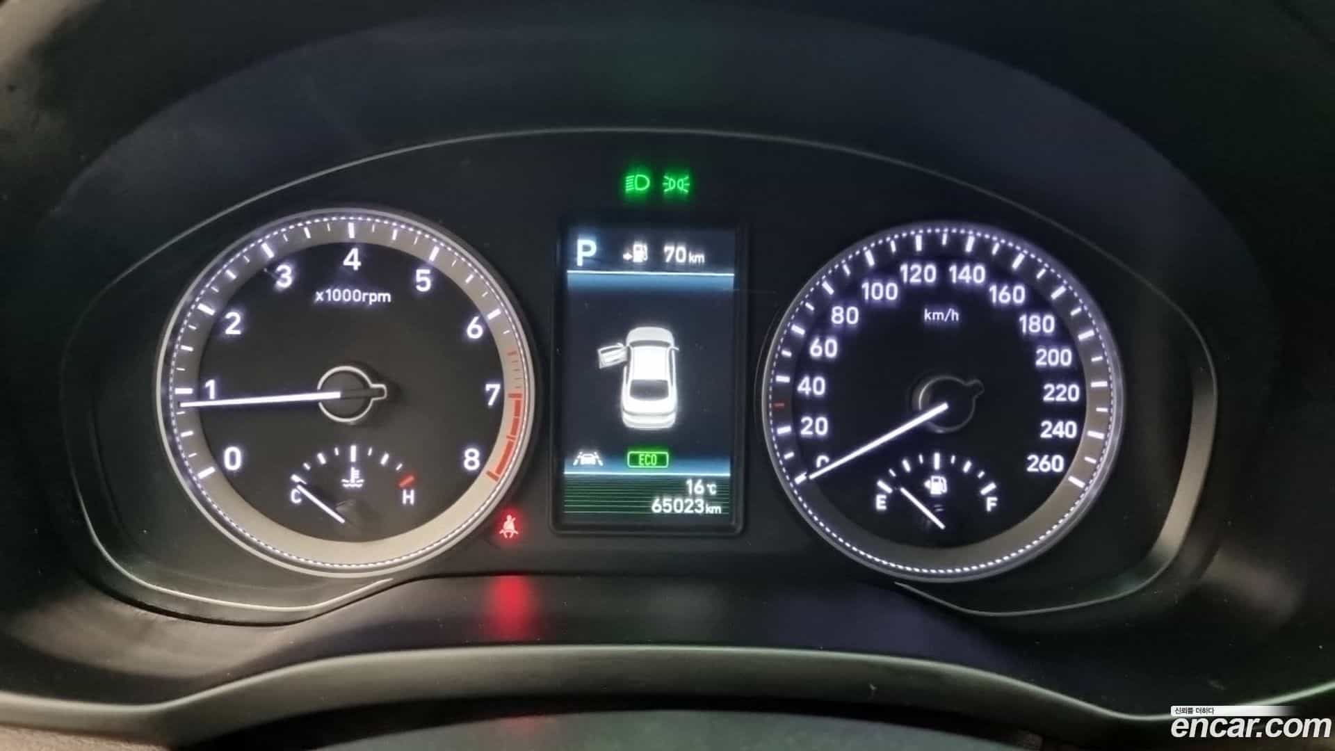 Grandeur Hyundai 2019.3-OPTION-021