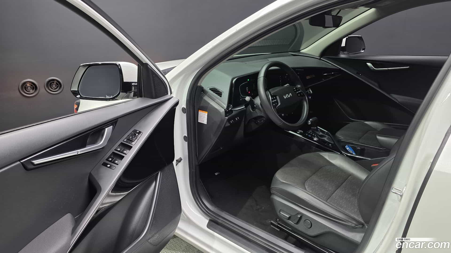 Niro Kia 2022.0-INNER-010