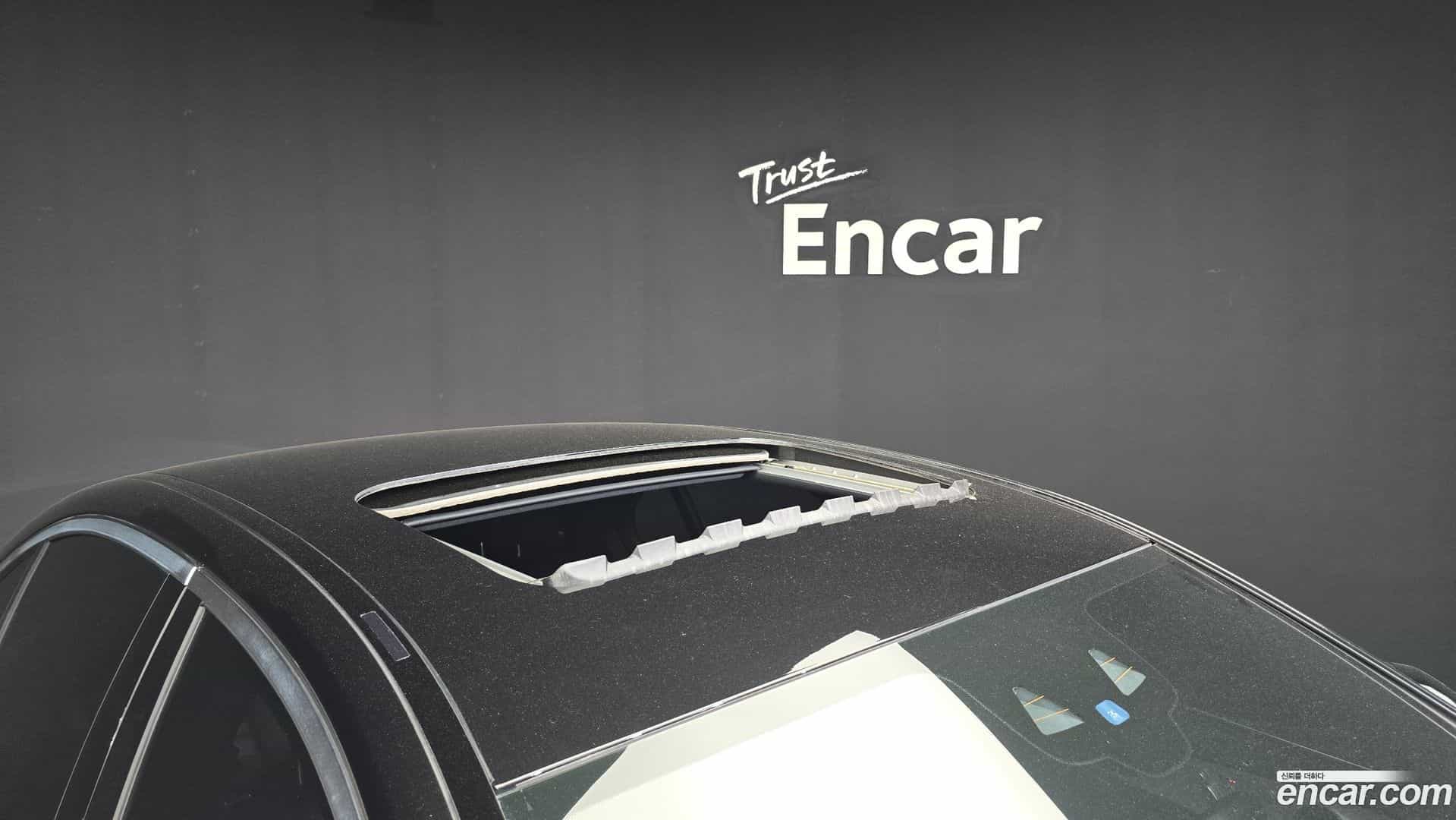 E-Class Mercedes-Benz 2021.7-OPTION-020