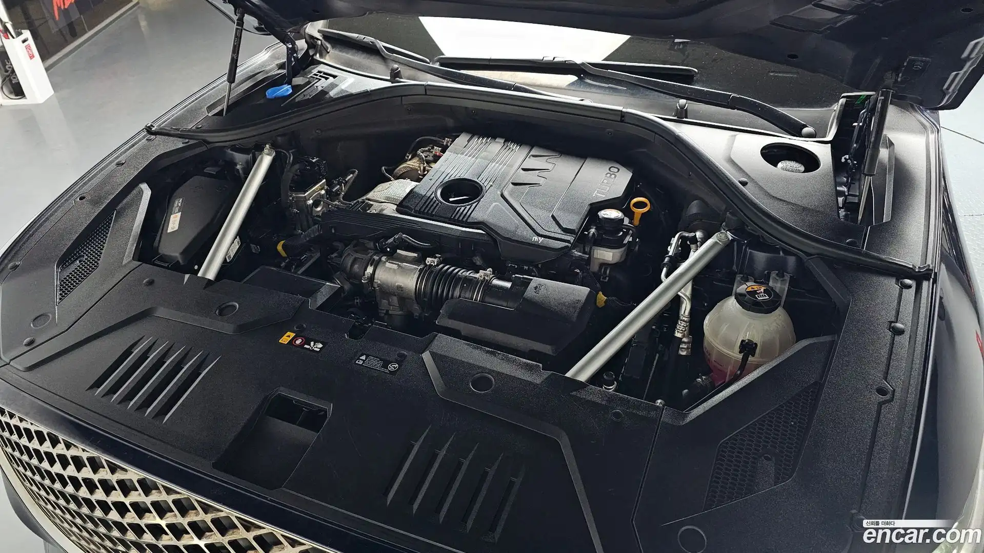 GV70 Genesis 2021.11-OUTER-006