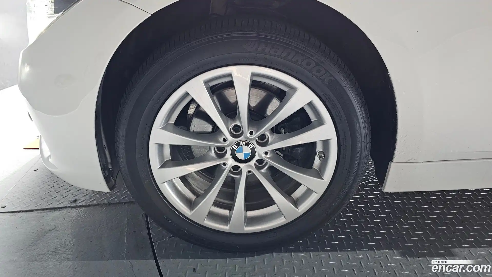 3-Series BMW 2018.10-OUTER-005