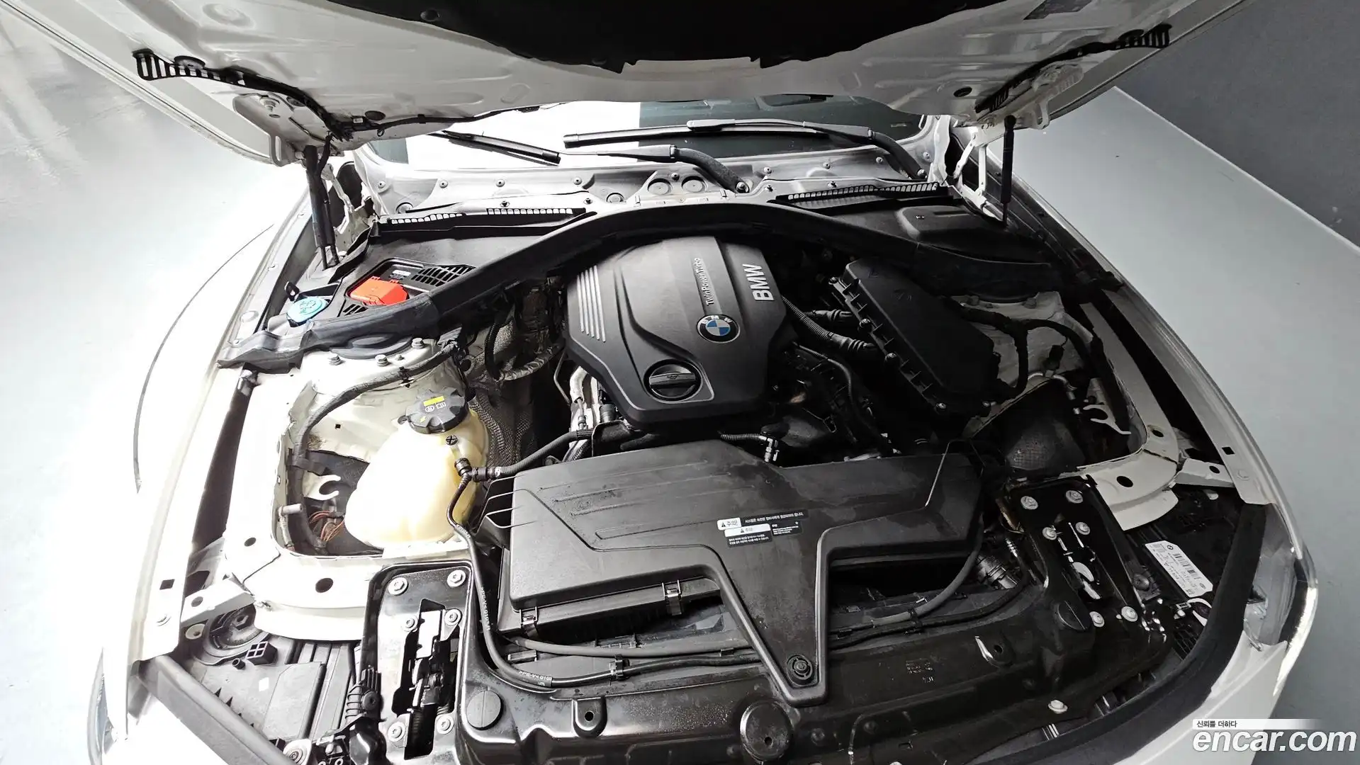 3-Series BMW 2018.10-OUTER-006