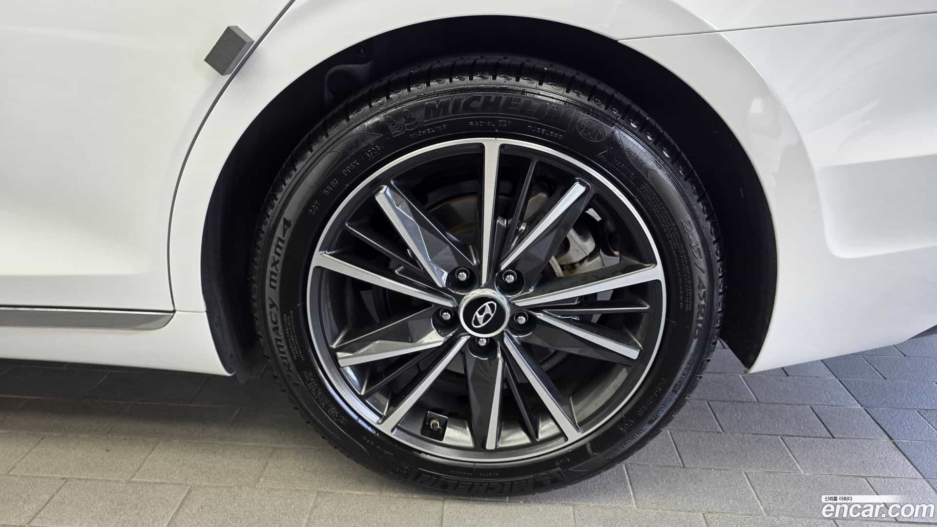 Grandeur Hyundai 2021.5-OUTER-031