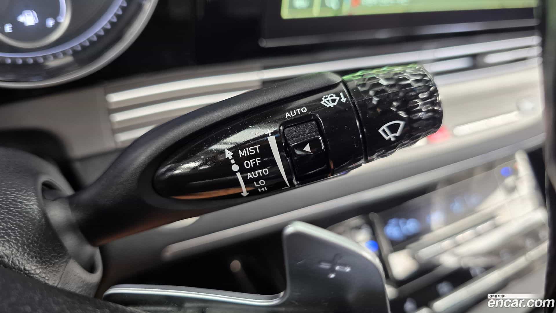 Grandeur Hyundai 2021.5-OPTION-040