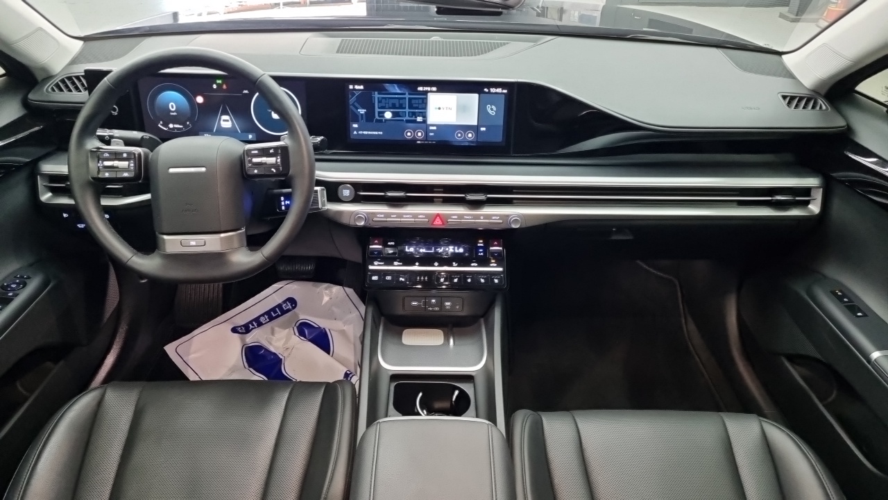 Grandeur Hyundai 2023.10-INNER-007