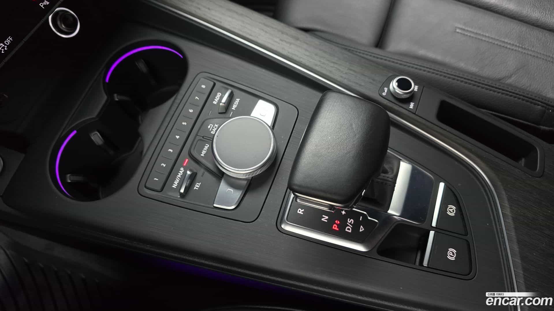 A4 Audi 2019.11-INNER-009