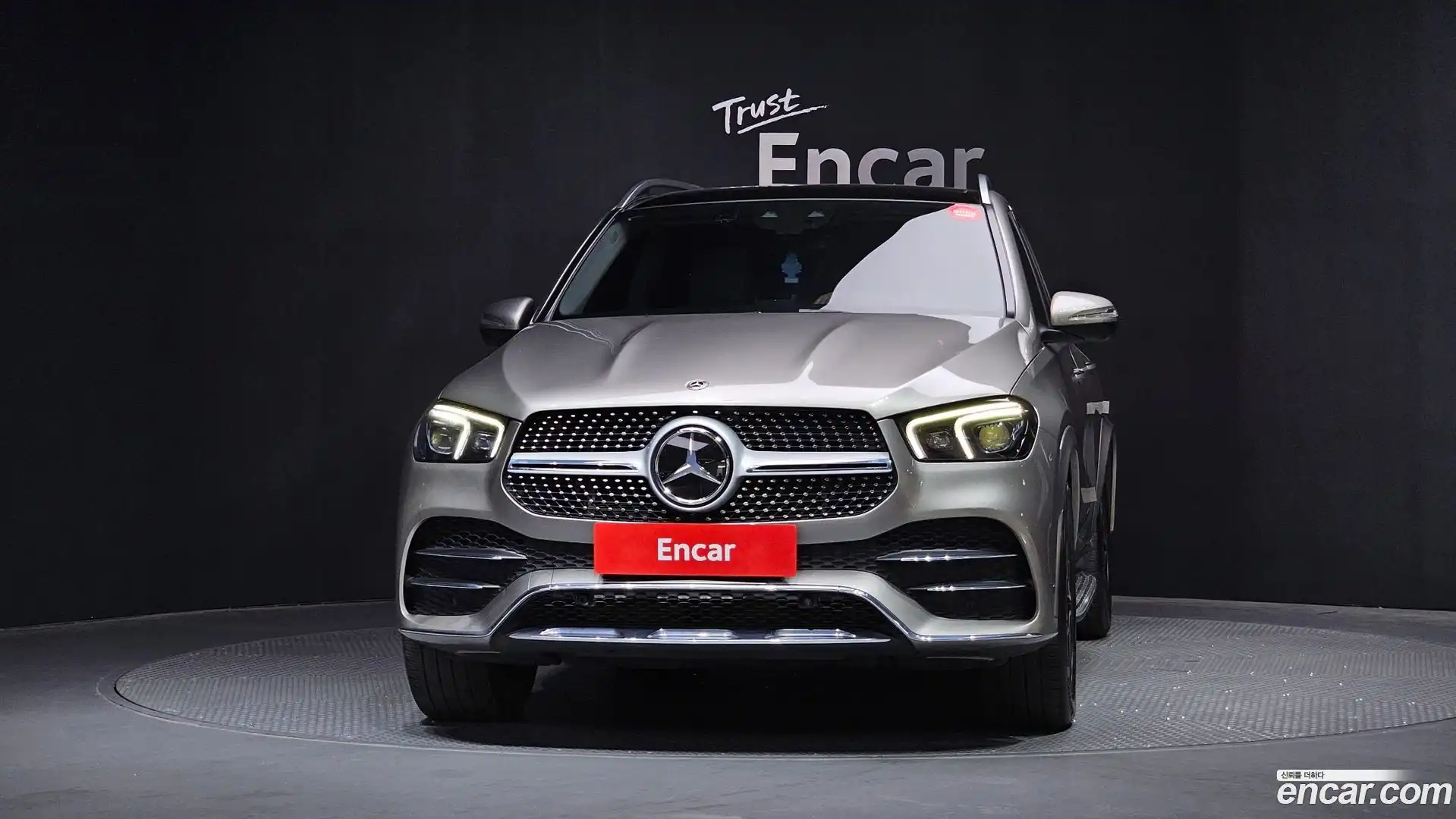 GLE-Class Mercedes-Benz 2021.3-OUTER-003