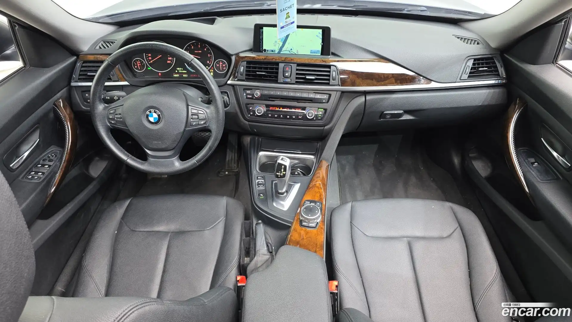 Gran Turismo BMW 2015.7-INNER-007