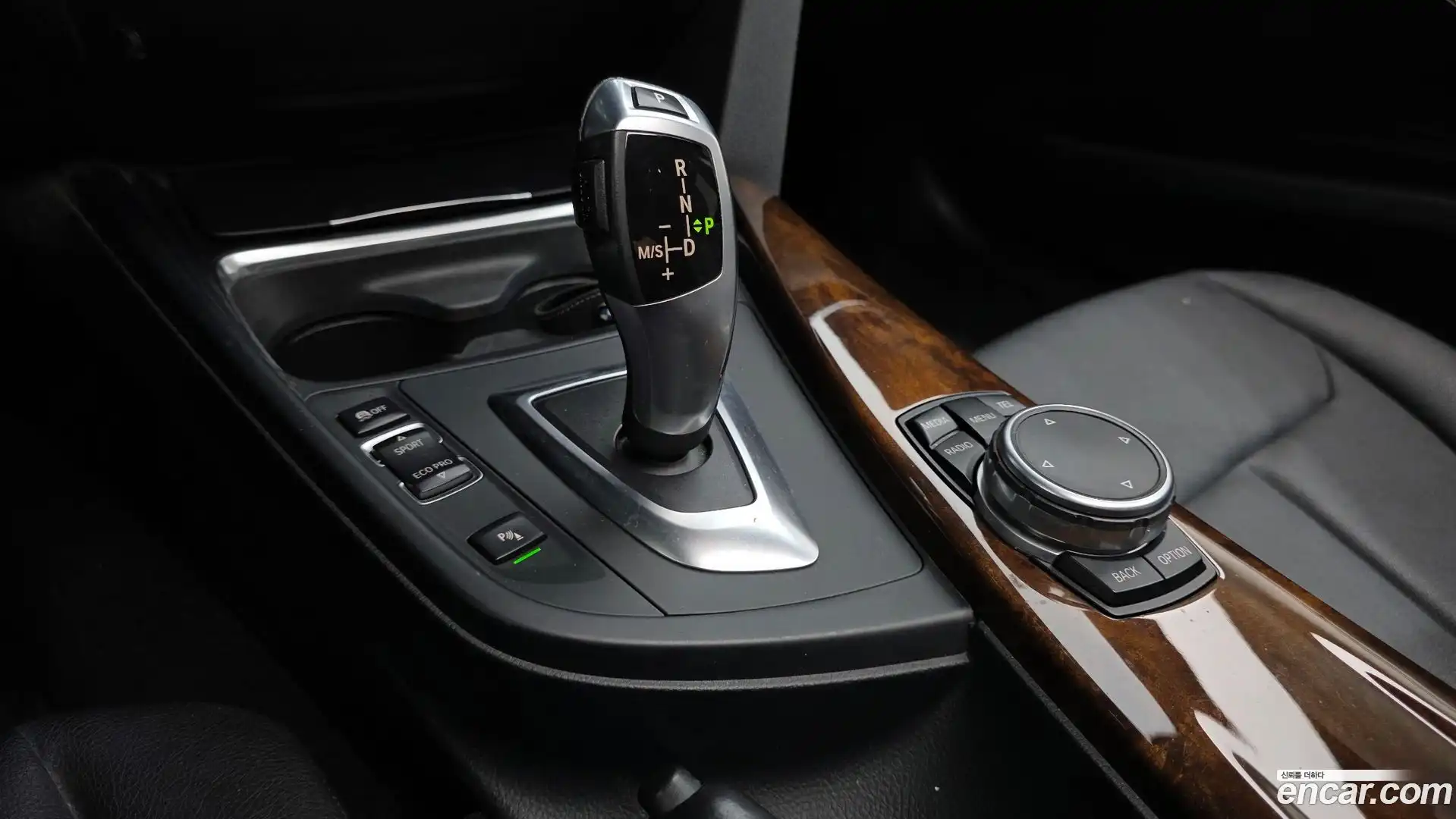 Gran Turismo BMW 2015.7-INNER-009