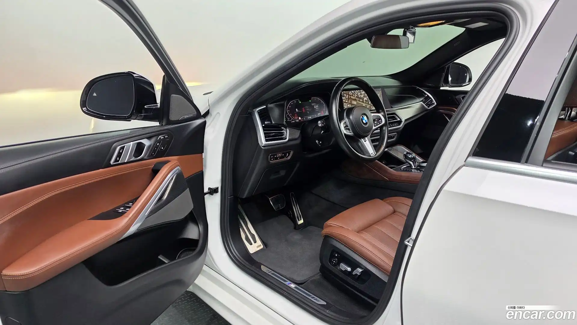 X6 BMW 2021.4-INNER-010
