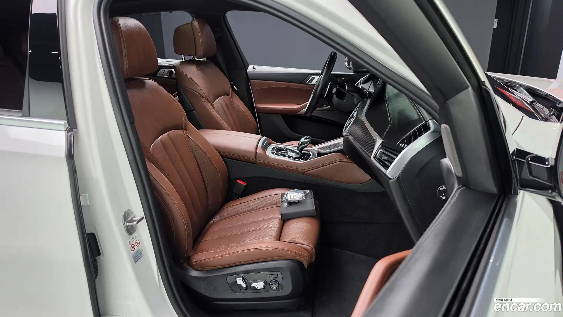 X6 BMW 2021.4-INNER-036