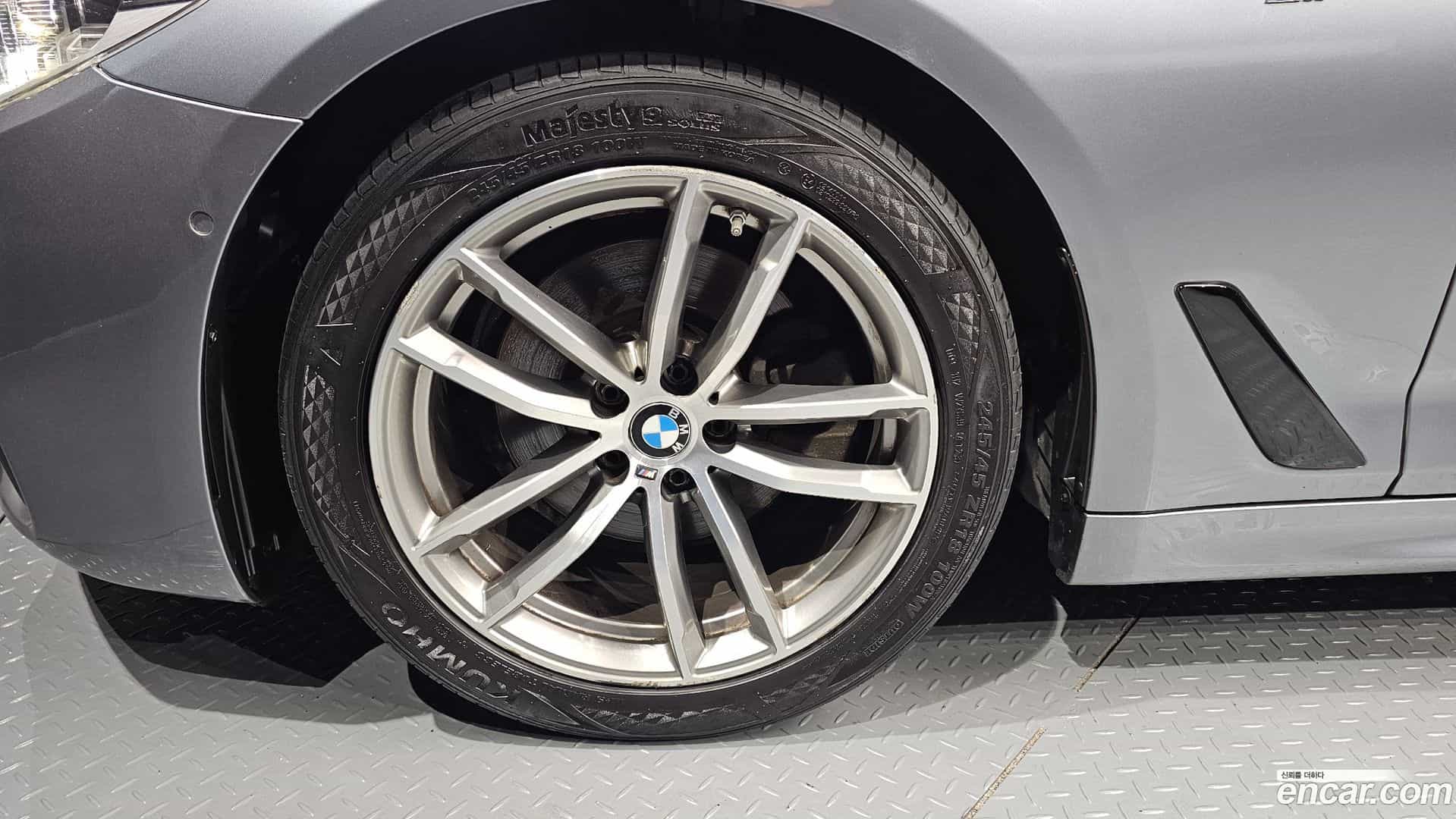 5-Series BMW 2017.9-OUTER-005
