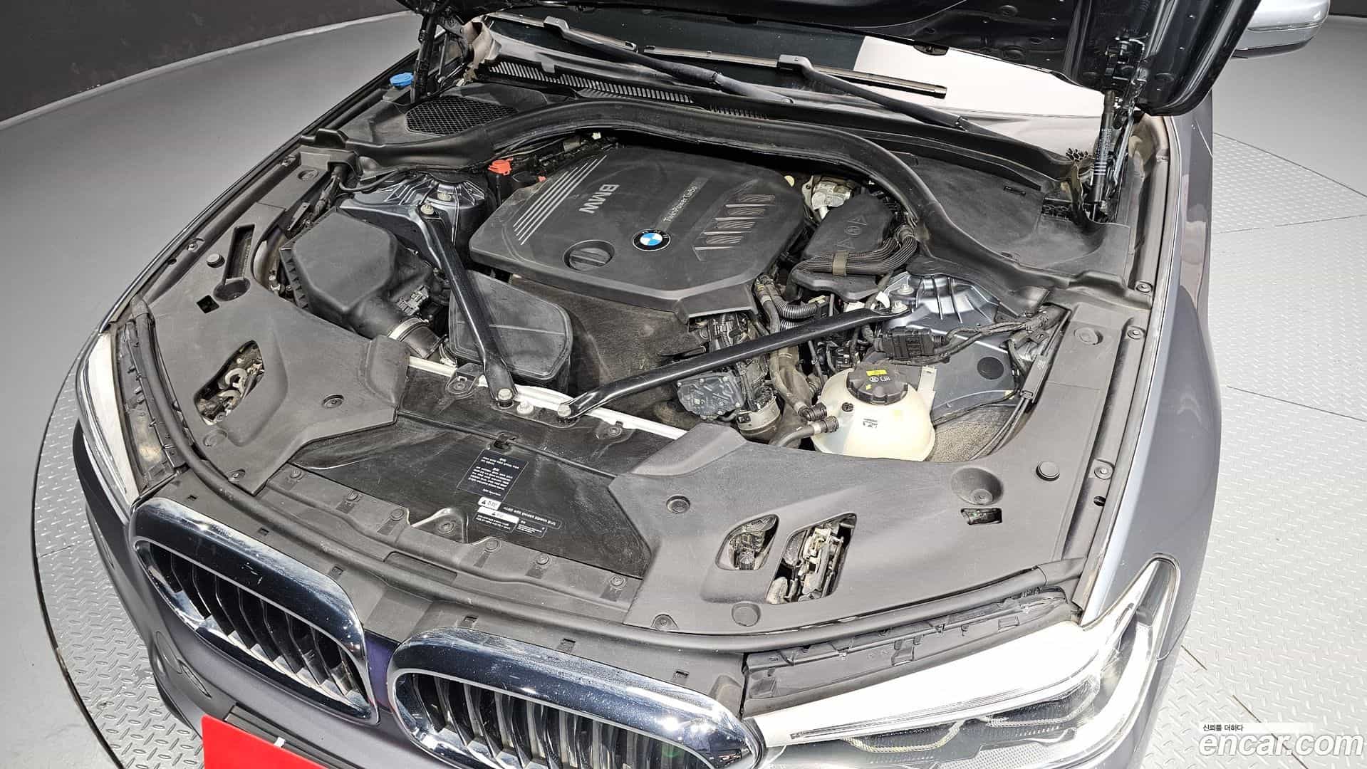 5-Series BMW 2017.9-OUTER-006
