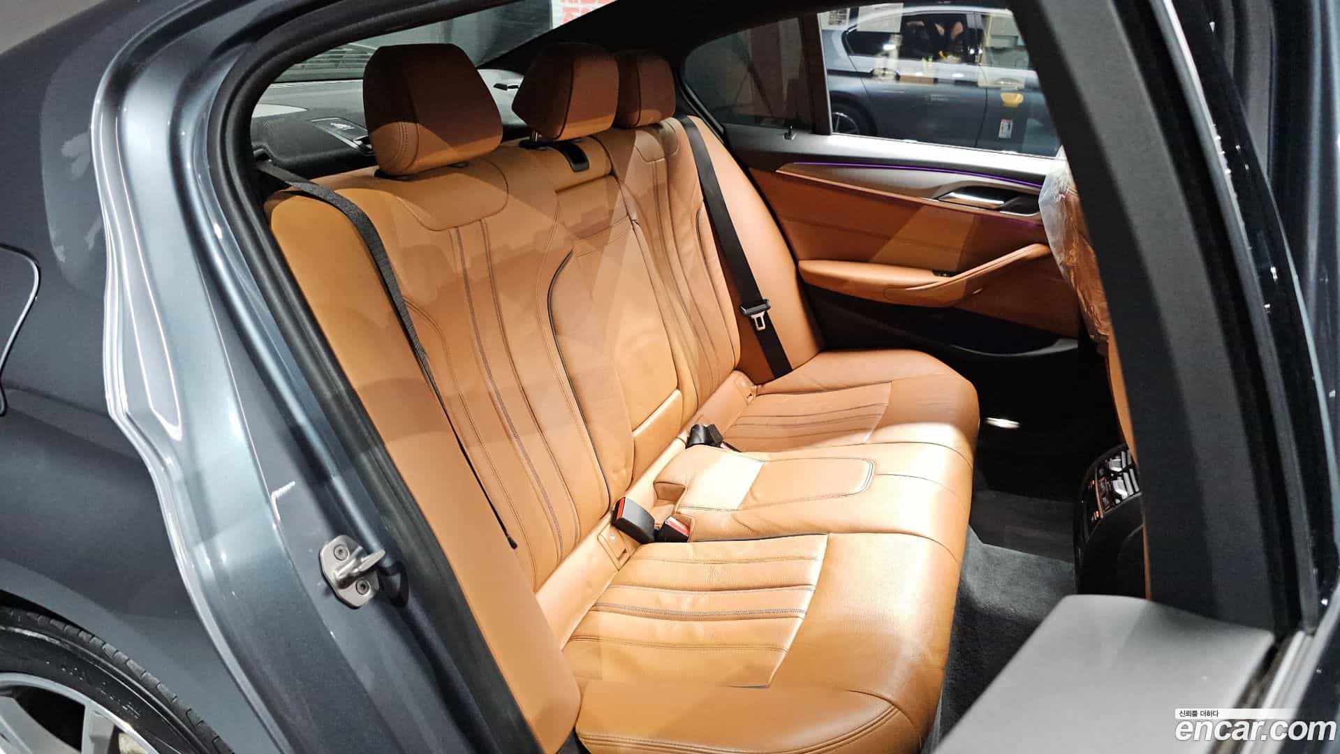 5-Series BMW 2017.9-OPTION-015