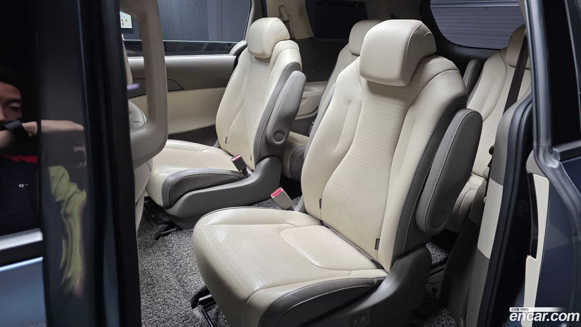 Canival Kia 2021.5-OPTION-016