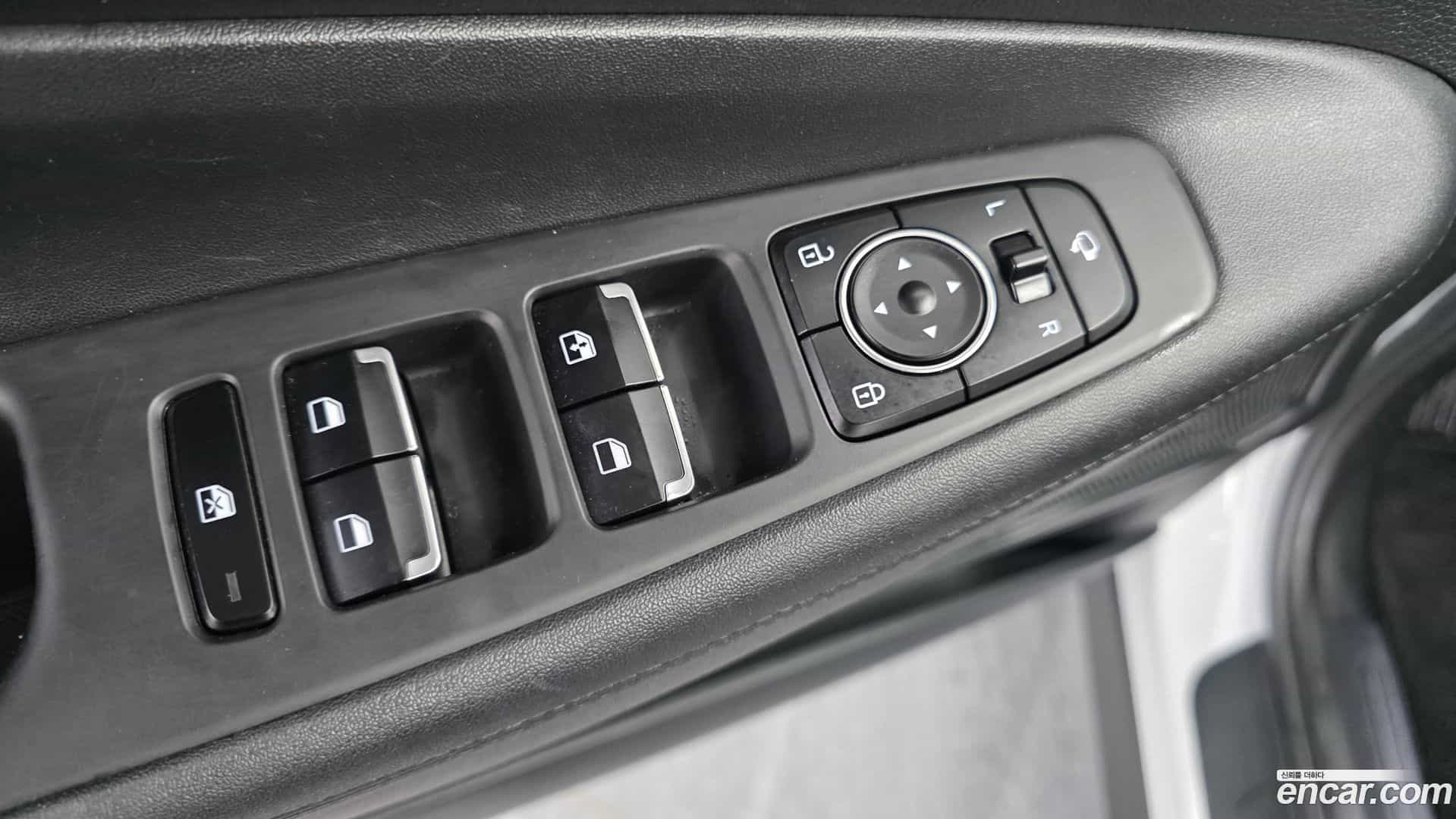 Santafe Hyundai 2022.4-OPTION-045