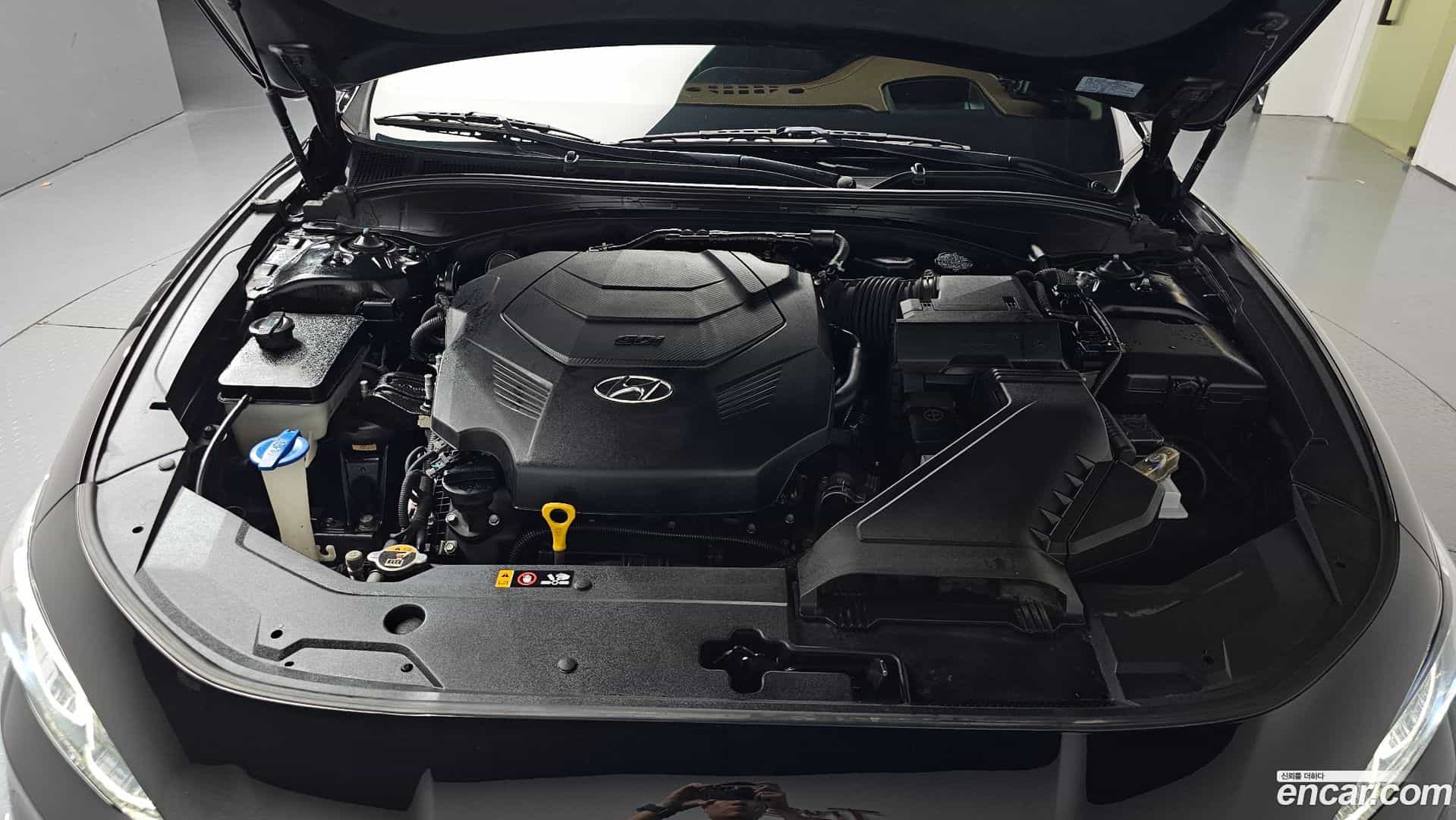 Grandeur Hyundai 2017.0-OUTER-006