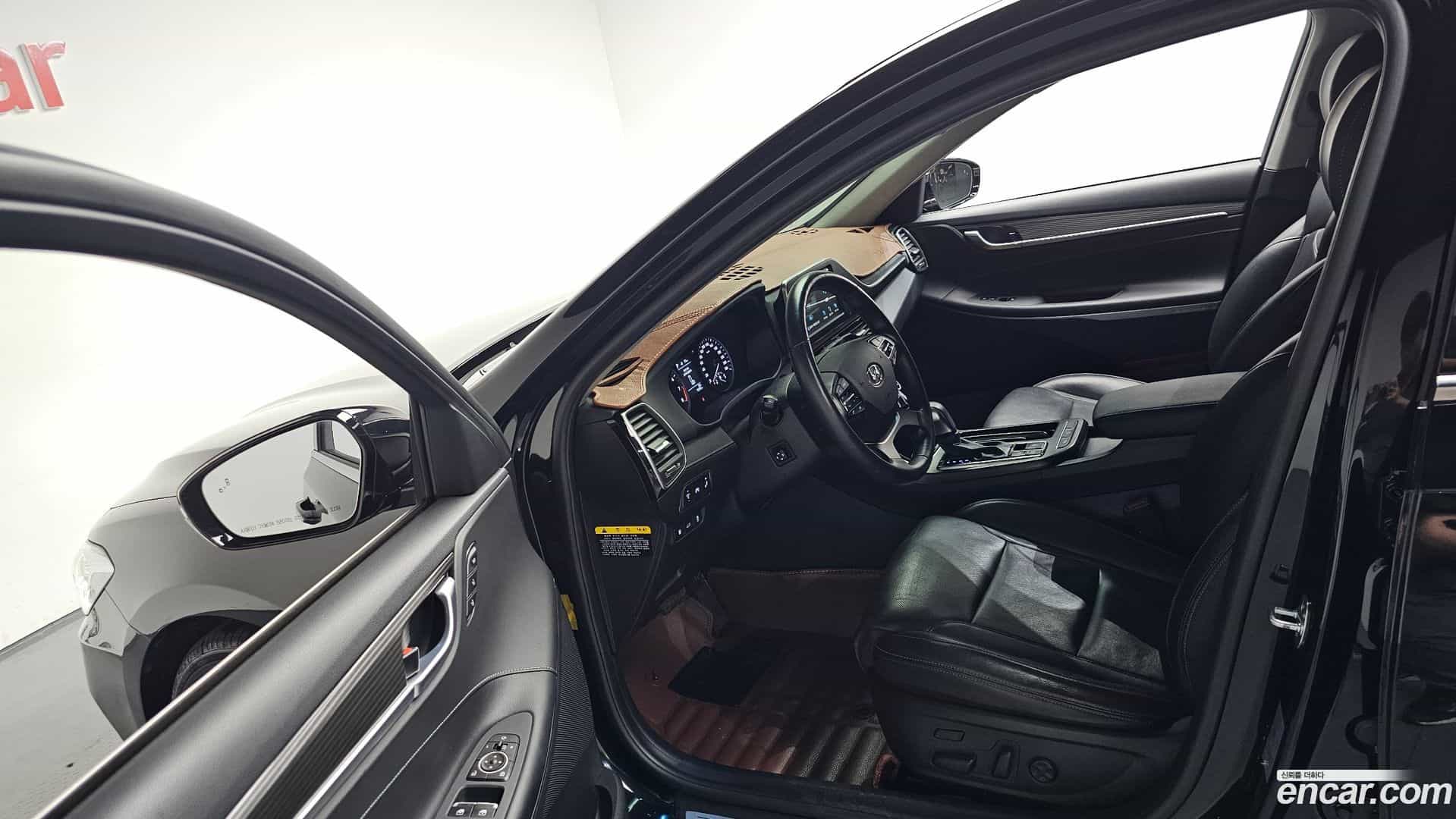 Grandeur Hyundai 2017.0-INNER-010