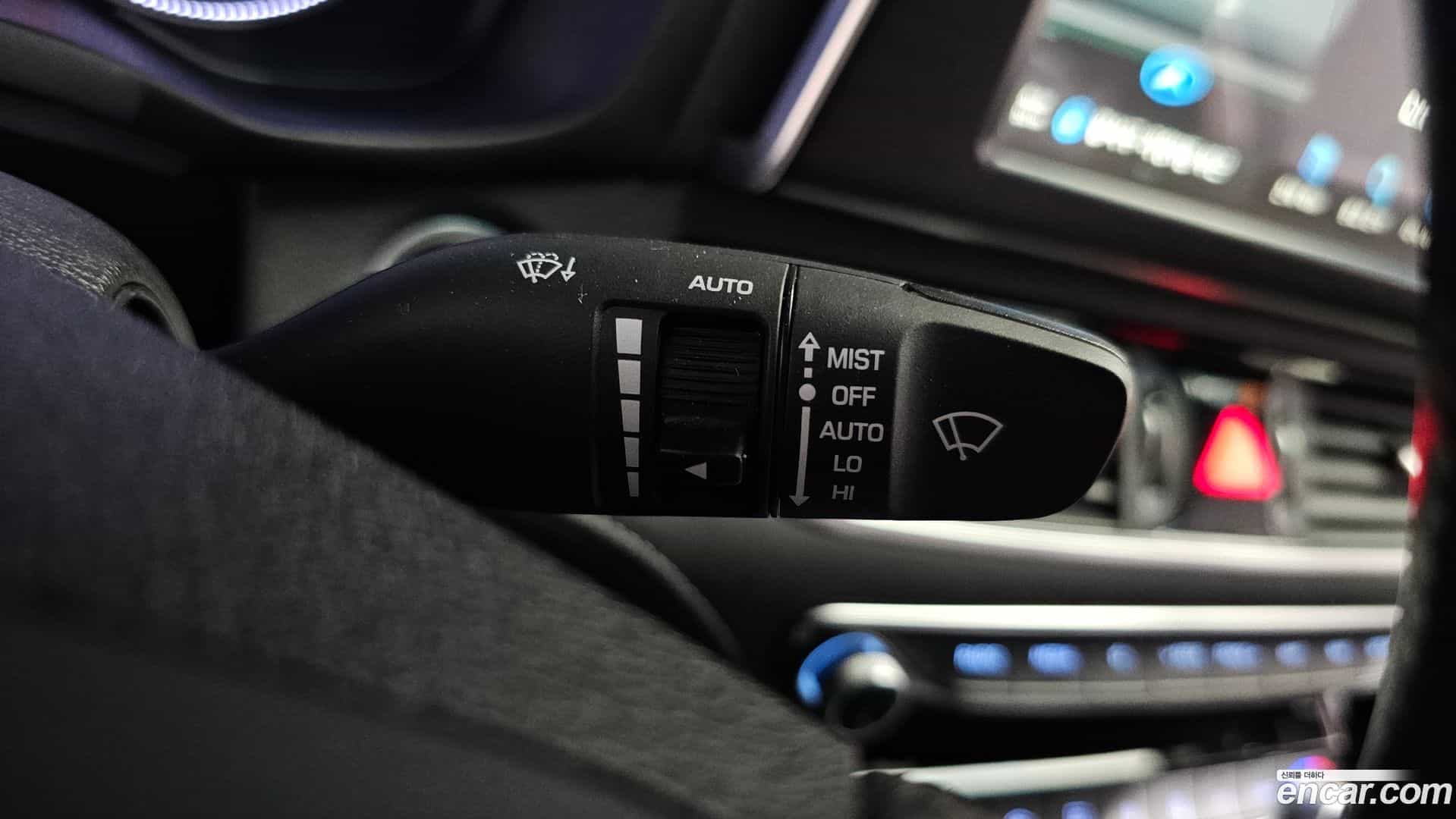 Grandeur Hyundai 2017.0-OPTION-045