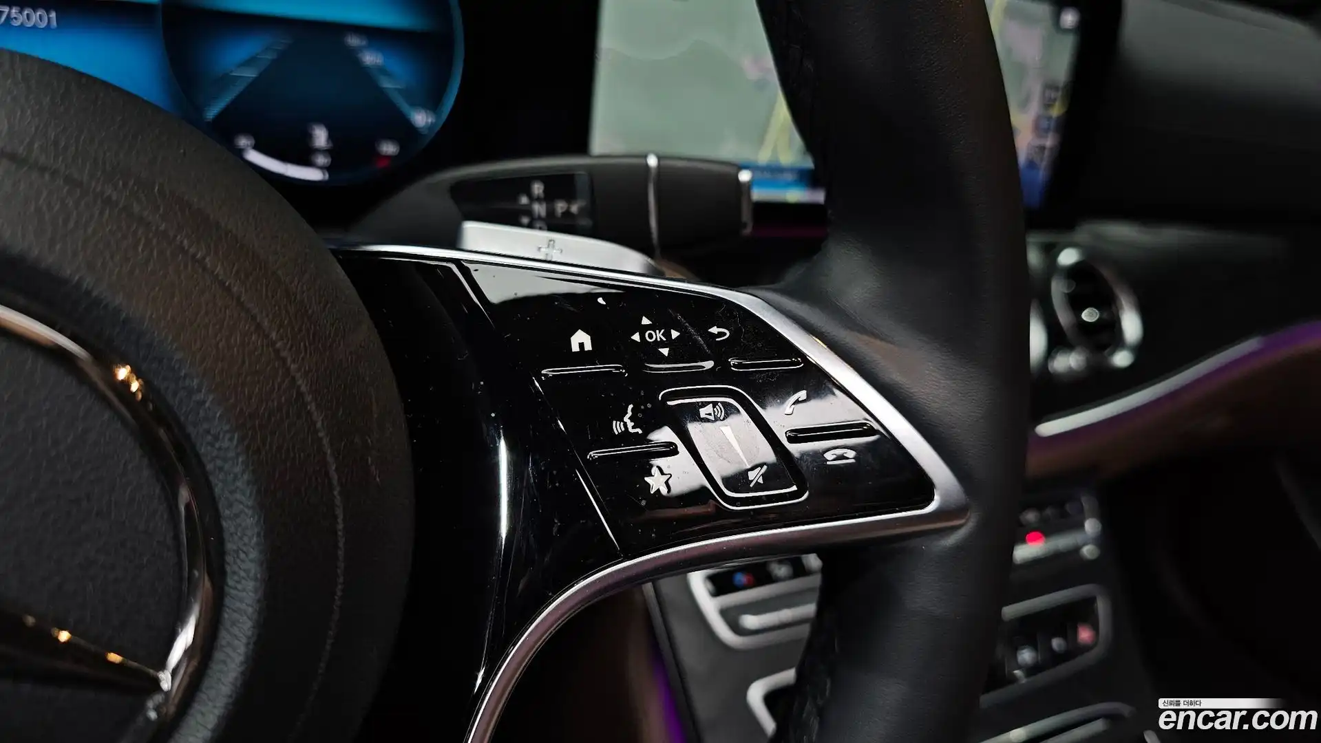 E-Class Mercedes-Benz 2023.5-OPTION-040