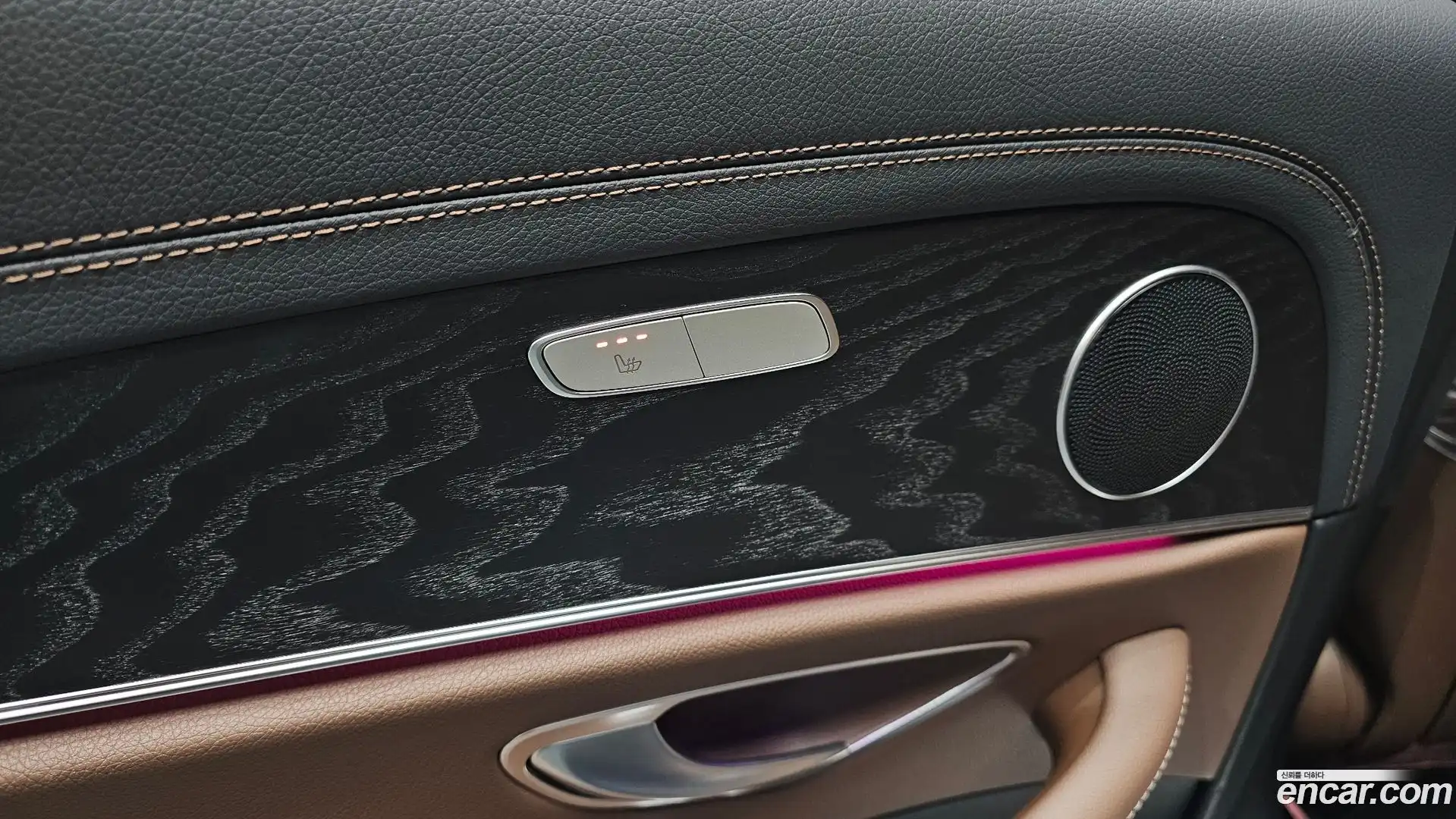 E-Class Mercedes-Benz 2023.5-OPTION-046