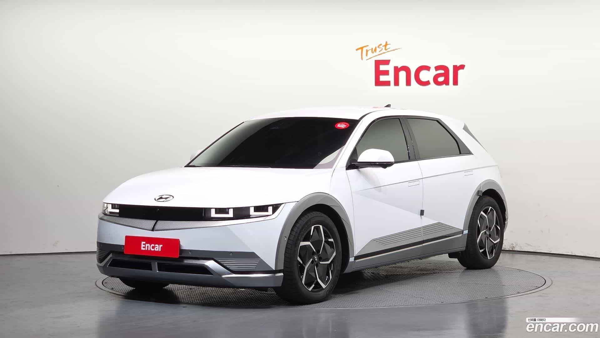 Ioniq5 Hyundai 2021.8-OUTER-001