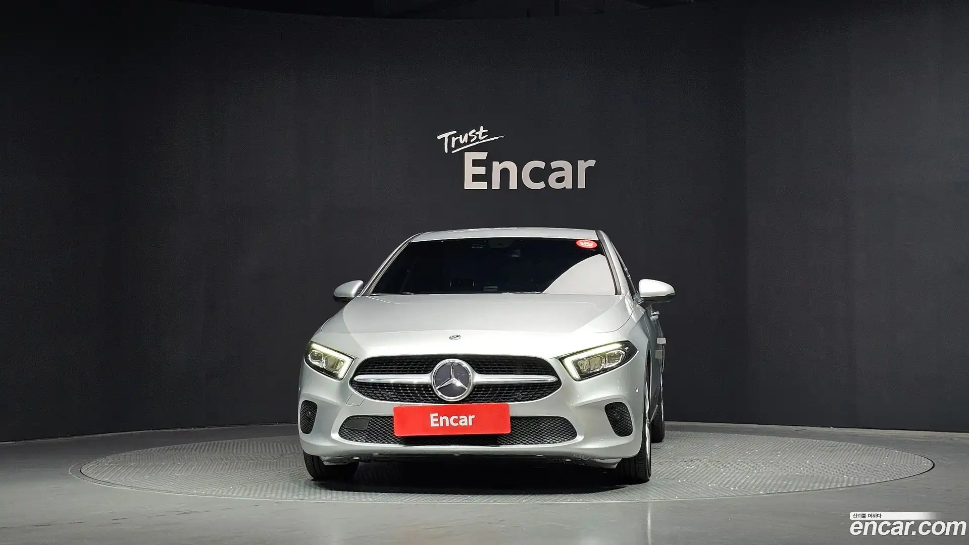 A-Class Mercedes-Benz 2019.10-OUTER-003