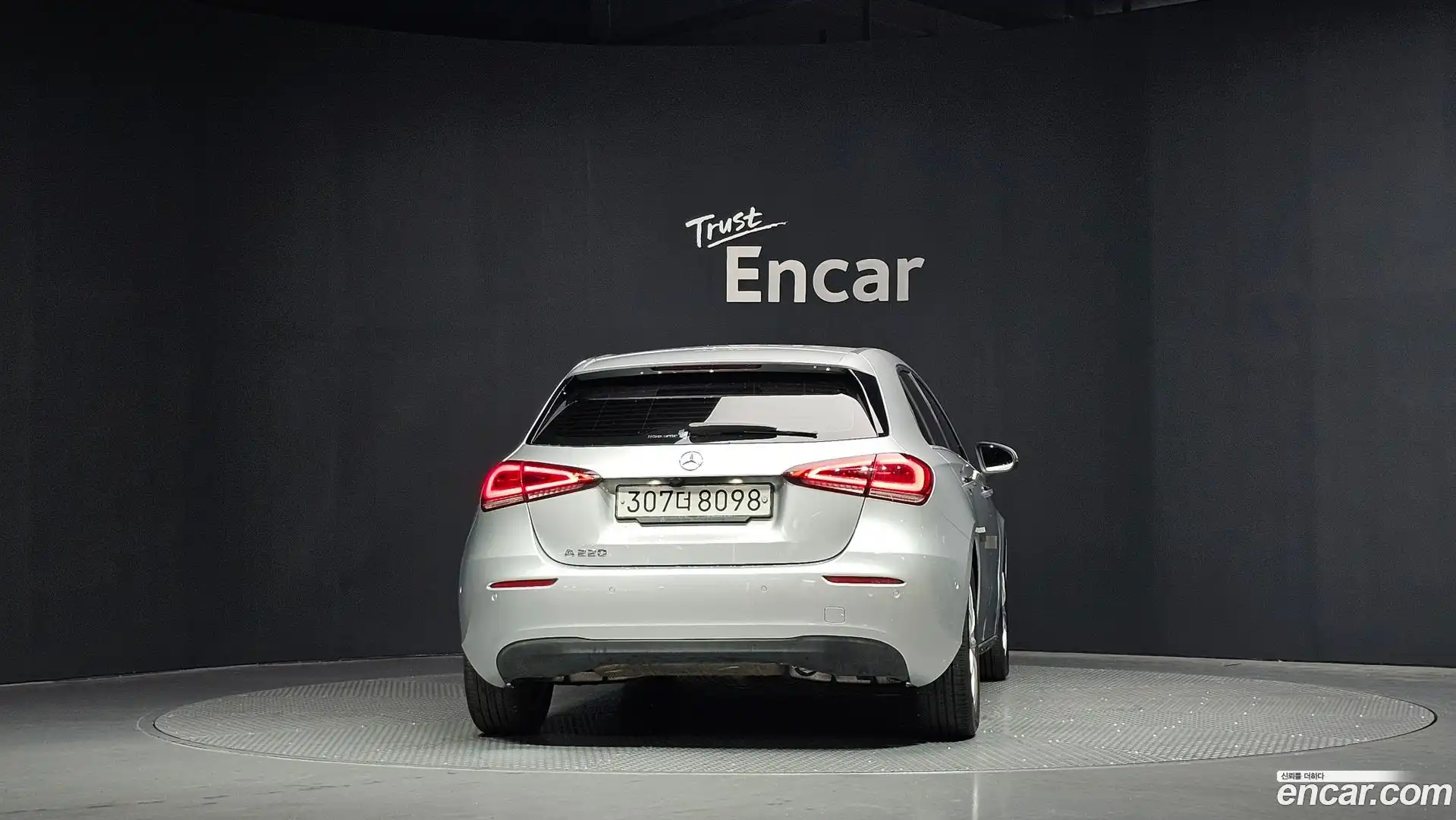 A-Class Mercedes-Benz 2019.10-OUTER-004