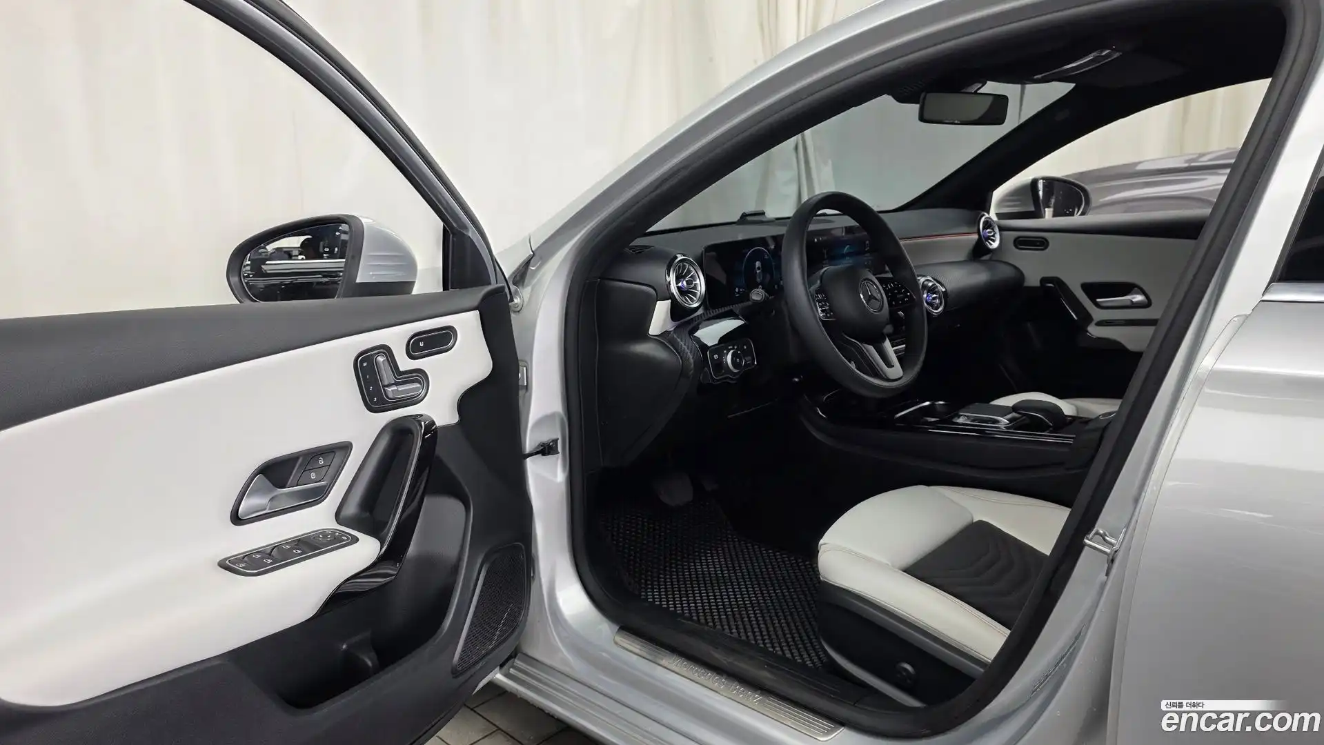 A-Class Mercedes-Benz 2019.10-INNER-010