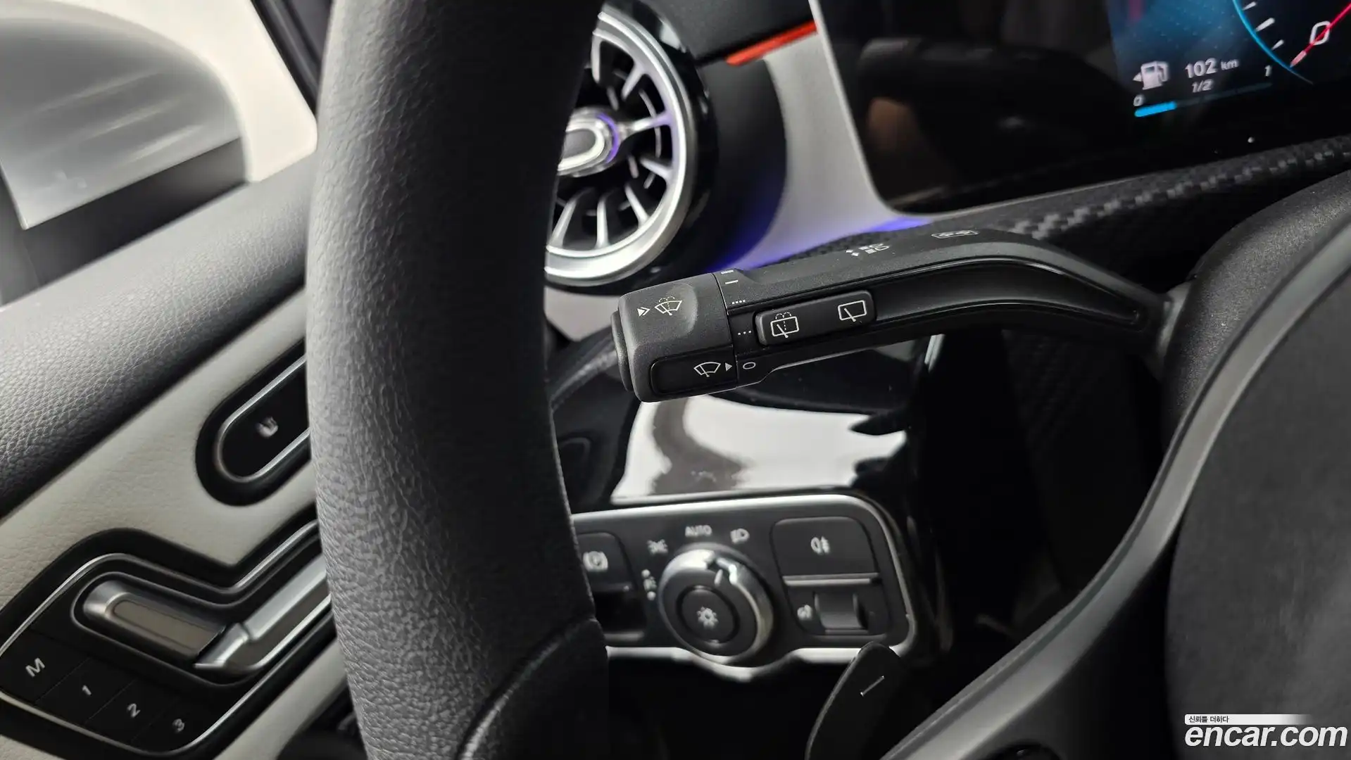 A-Class Mercedes-Benz 2019.10-OPTION-042
