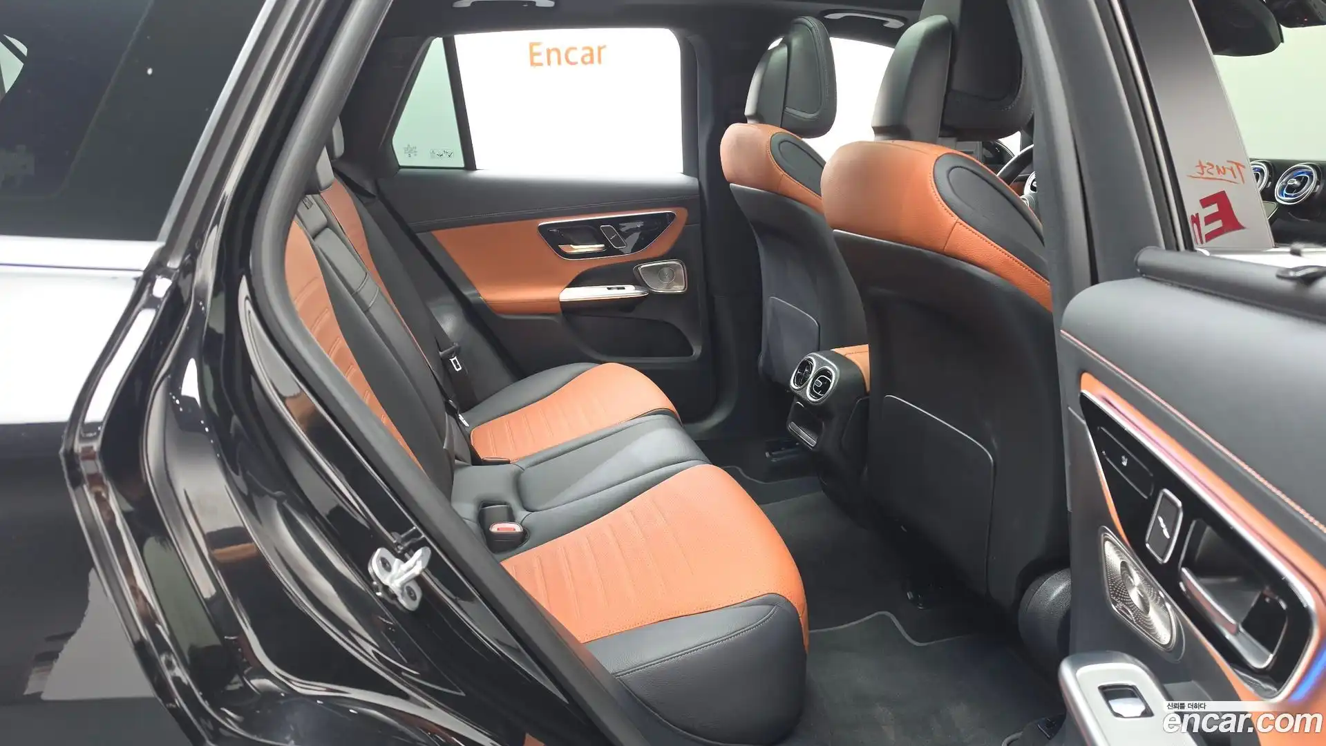 GLC-Class Mercedes-Benz 2023.7-OPTION-015