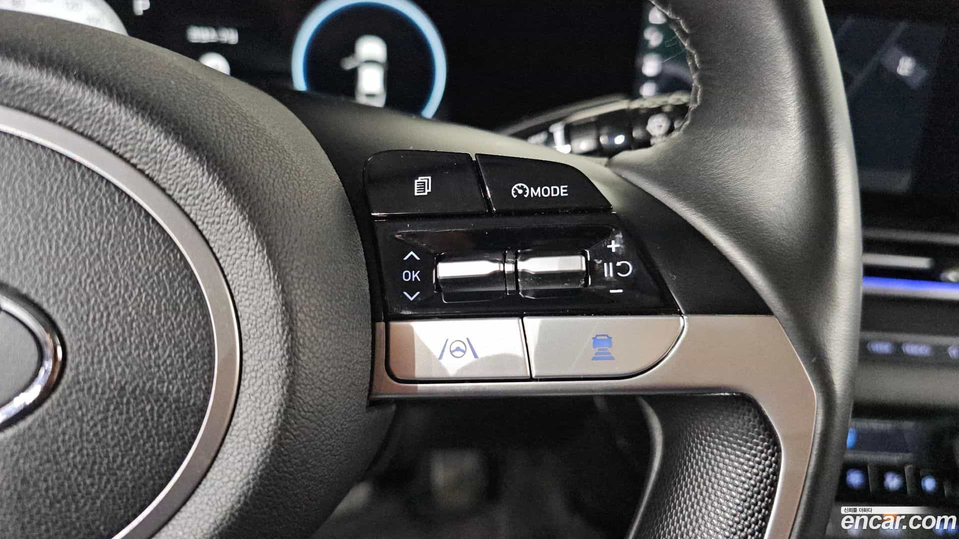 AVANTE Hyundai 2020.7-OPTION-040