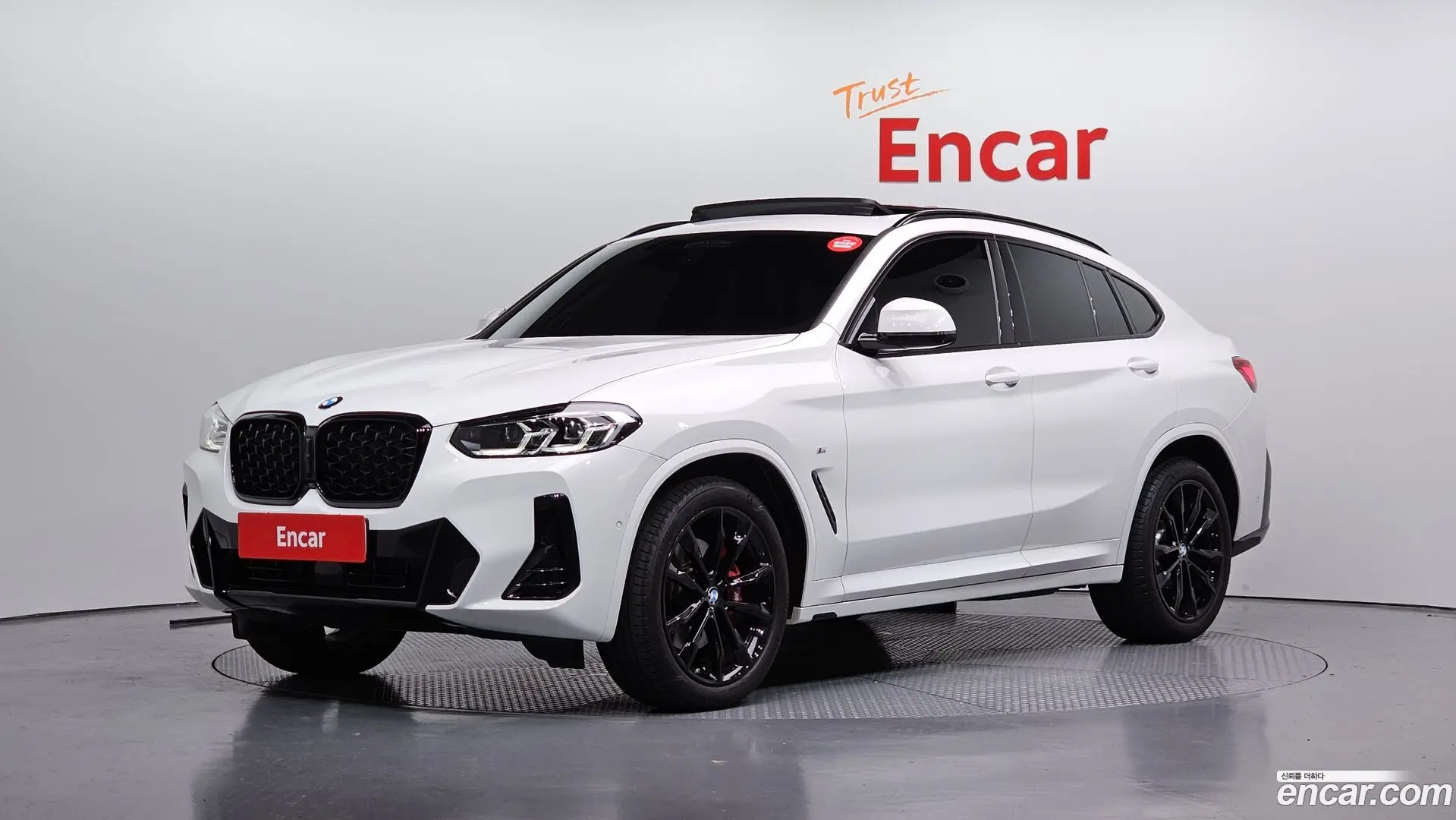 Main__Slider__Photo:X4 BMW 2025.2-0